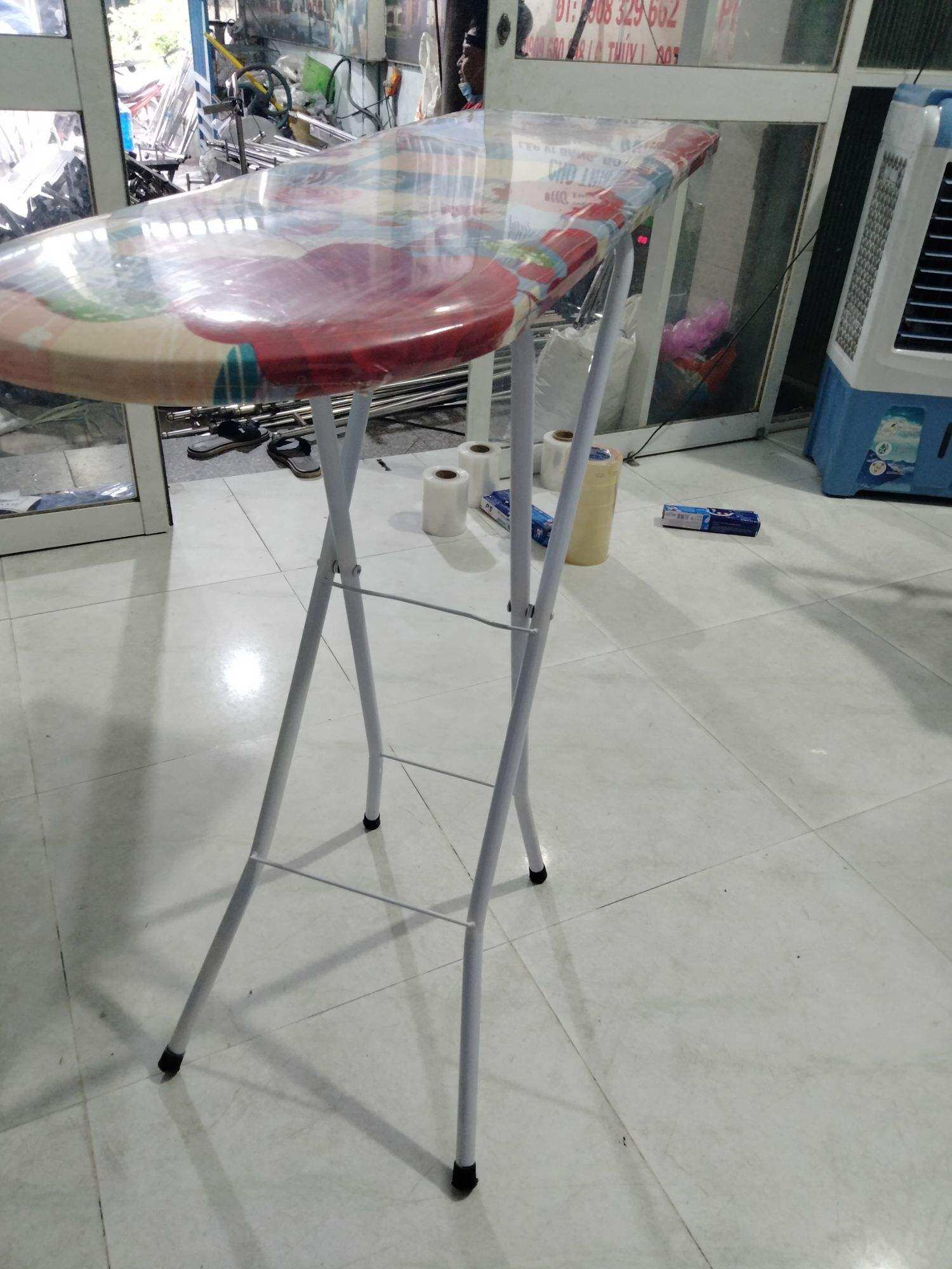 Bàn ủi đồ dạng đứng