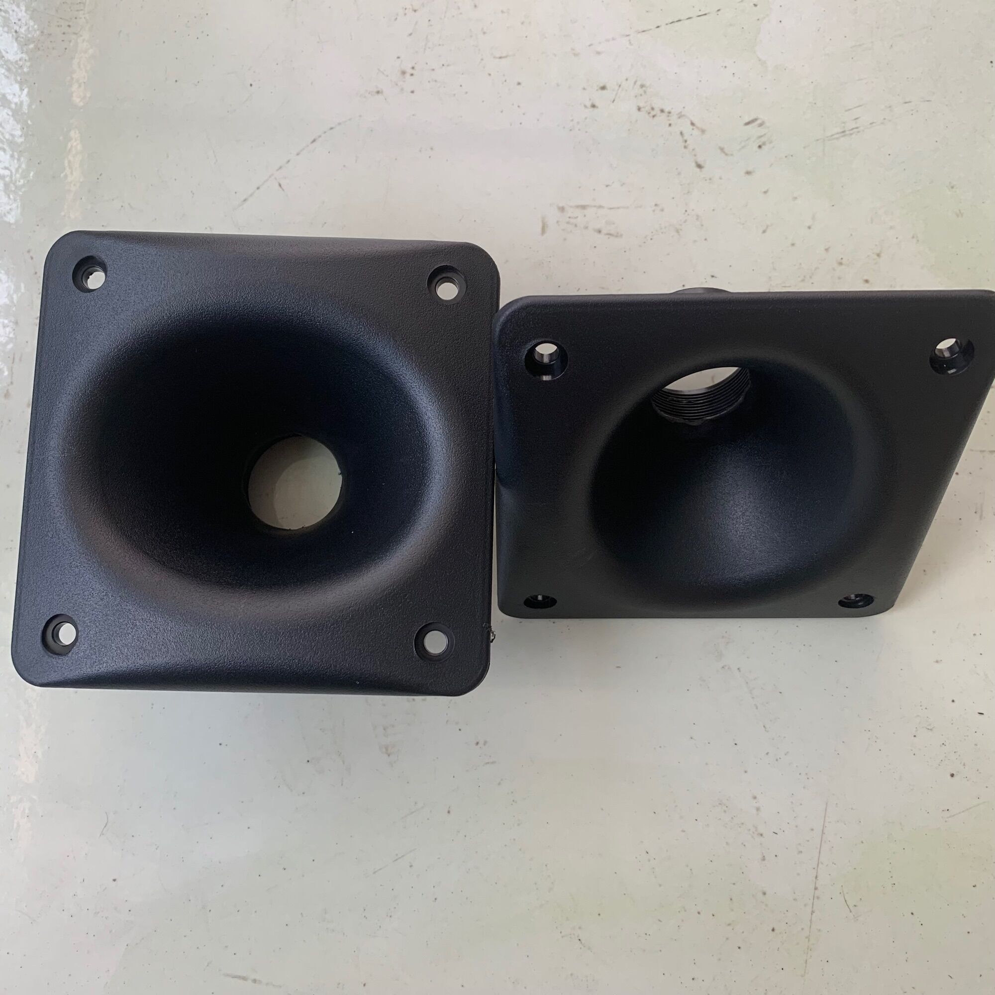 Cặp họng loa treb kt 12x12 bo góc cực đẹp