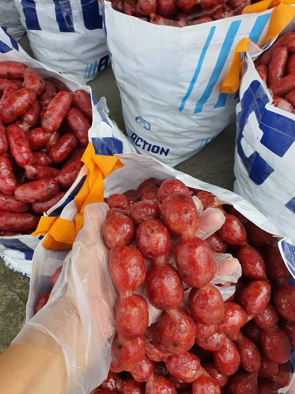 Lạp xưởng tươi hồ lô