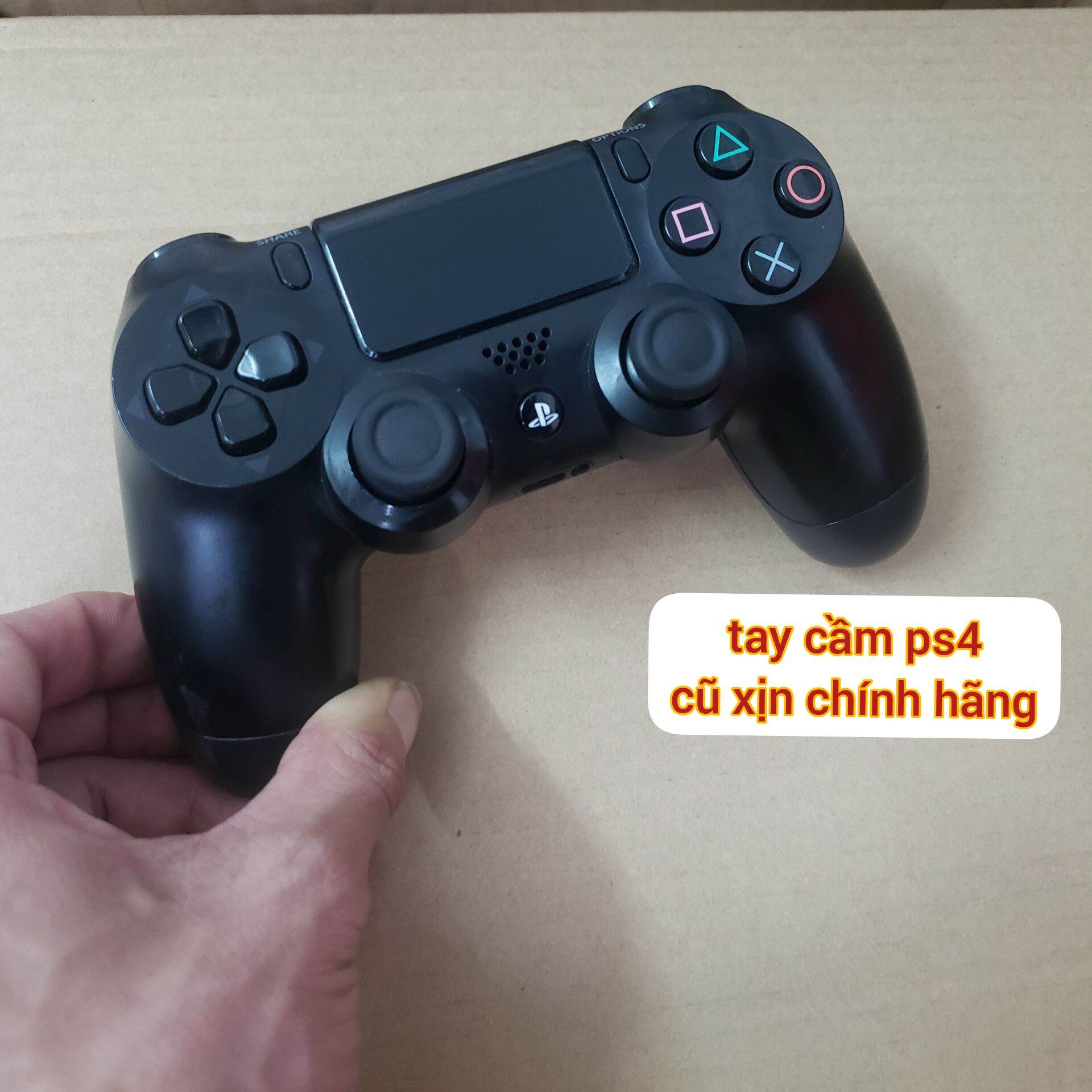 tay cầm Ps4 Fat cũ xịn đẹp 95% chính hãng second hand giao mầu ngẫu nhiên tay ps4 Đời Fat cũ xịn chí