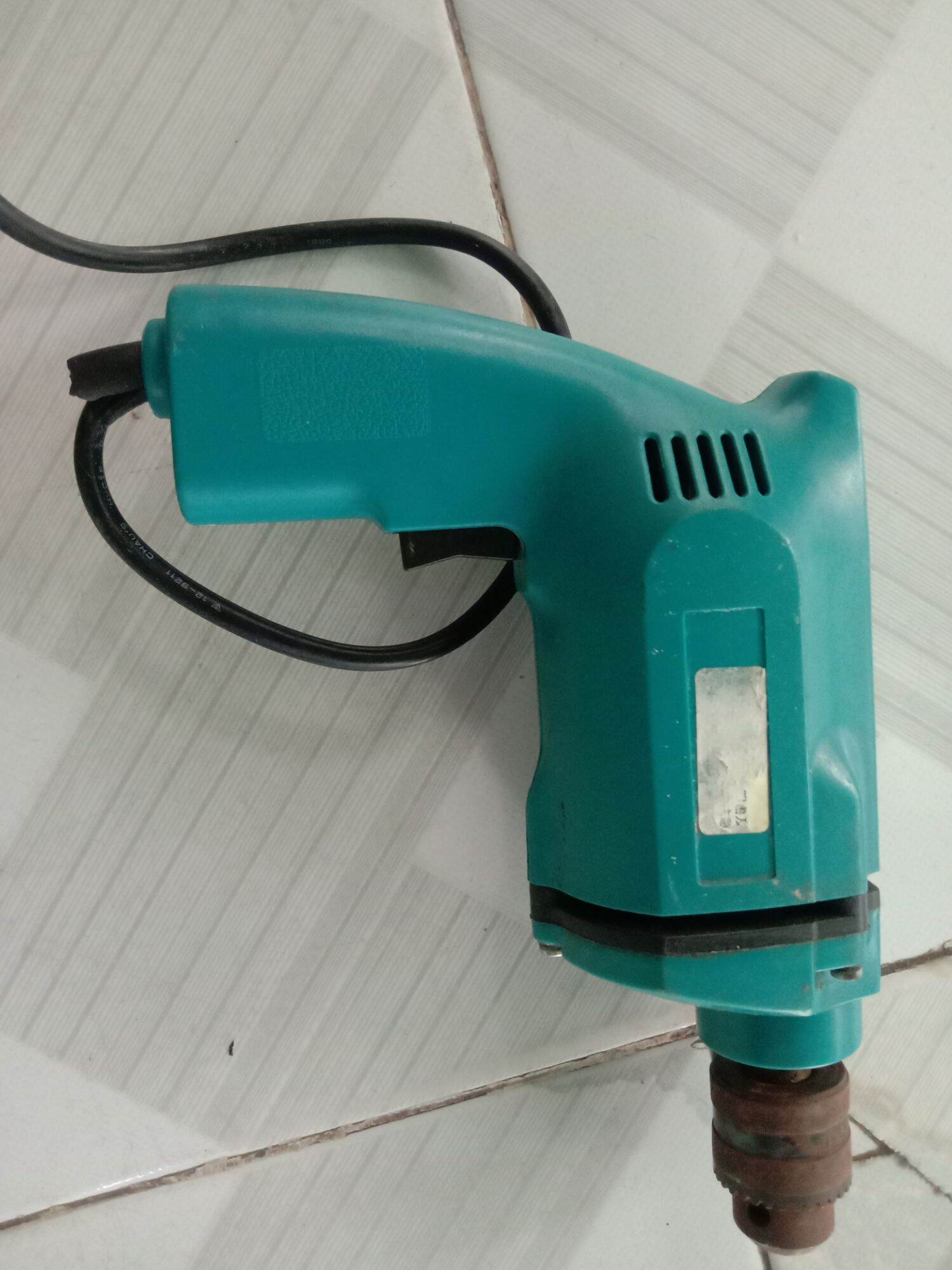 khoan 1 chiều hàng bãi nhật điện 100v