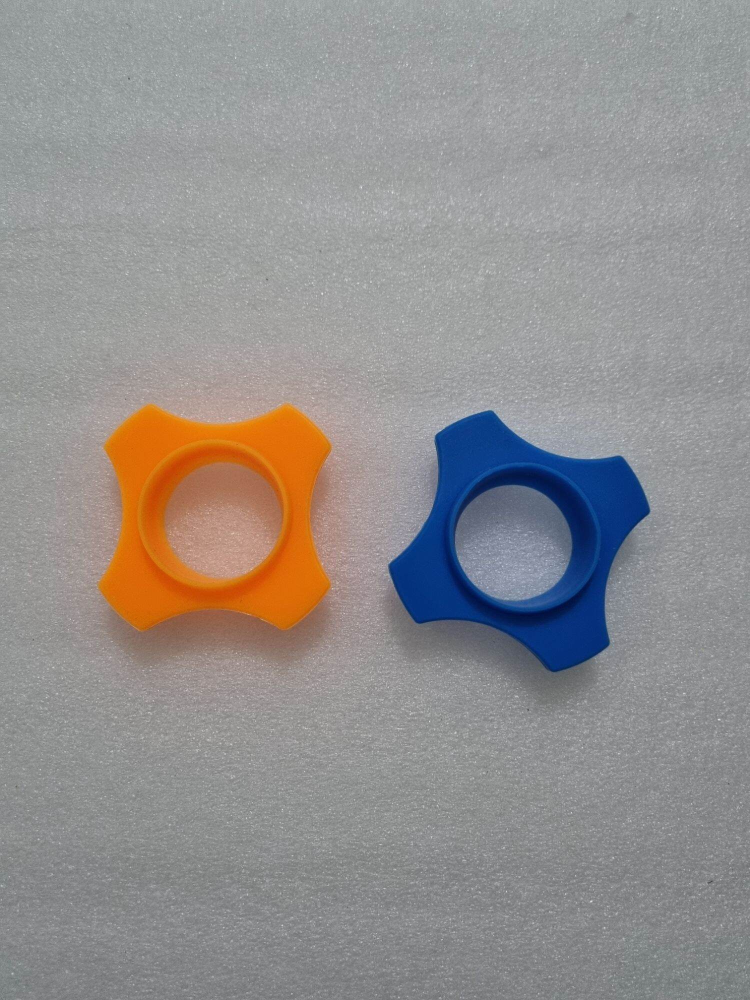 Hộp đựng micro kèm 2 chống lăn