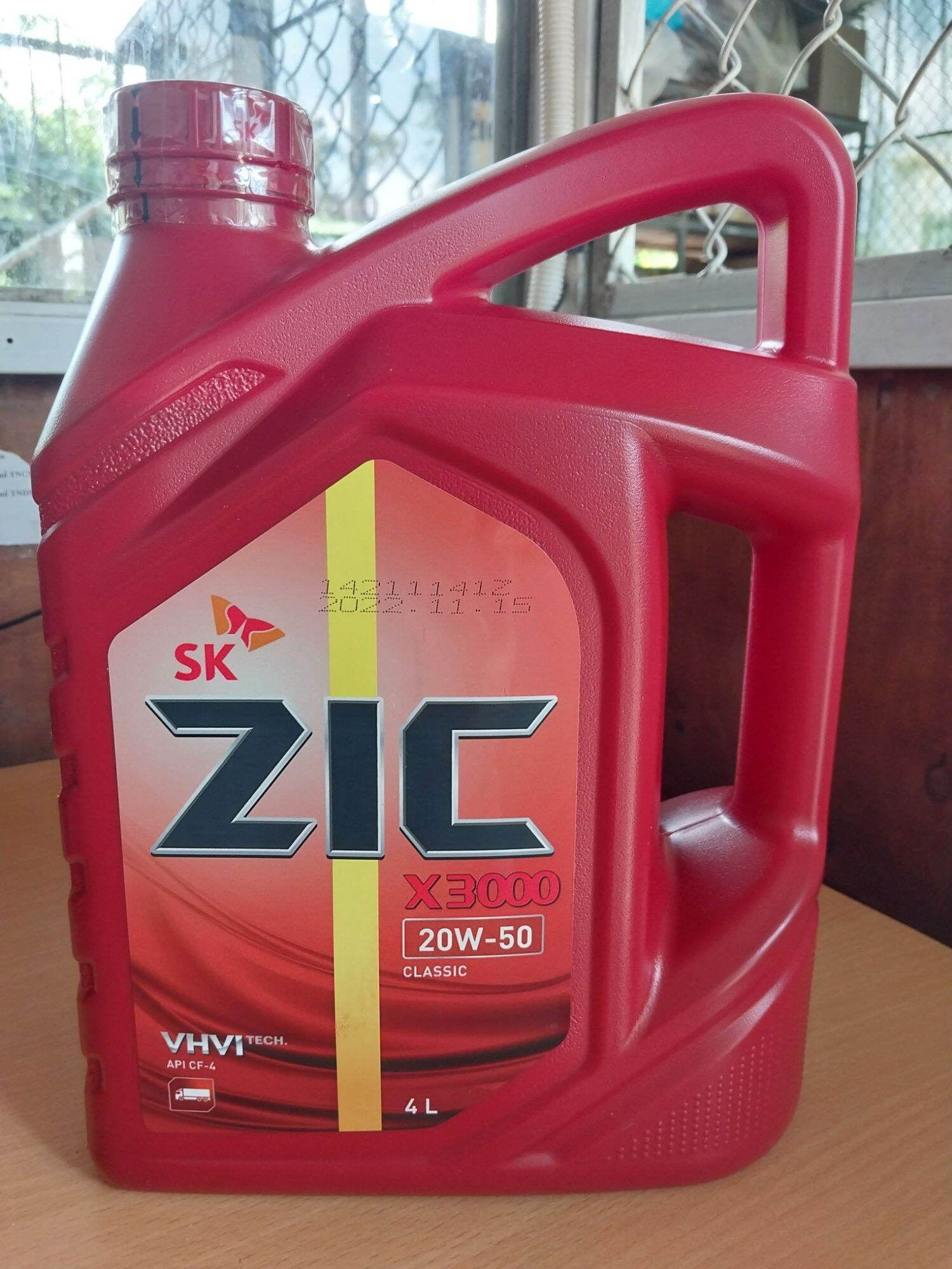 dầu động cơ ZIC 3000, API CF-4, SAE 20W50 dung tích 4L, thương hiệu SK ZIC (NHẬP KHẨU TỪ HÀN QUÔC), chất lượng cao, giá cạnh tranh, sử dụng cho các dòng xe tải đời mới,...