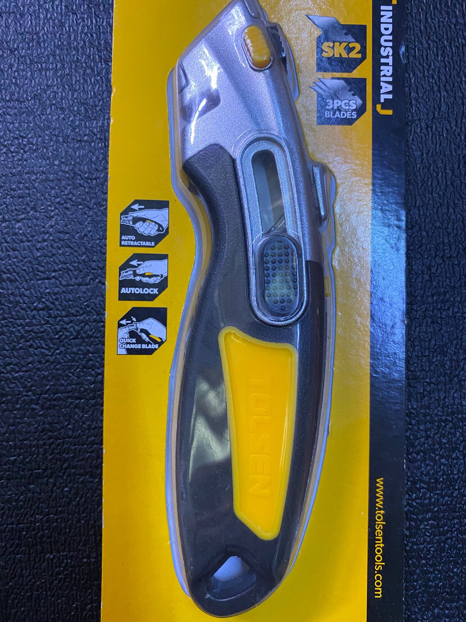 DỤng cụ cắt cáp Tolsen 30009 kèm 10 lưỡi dao