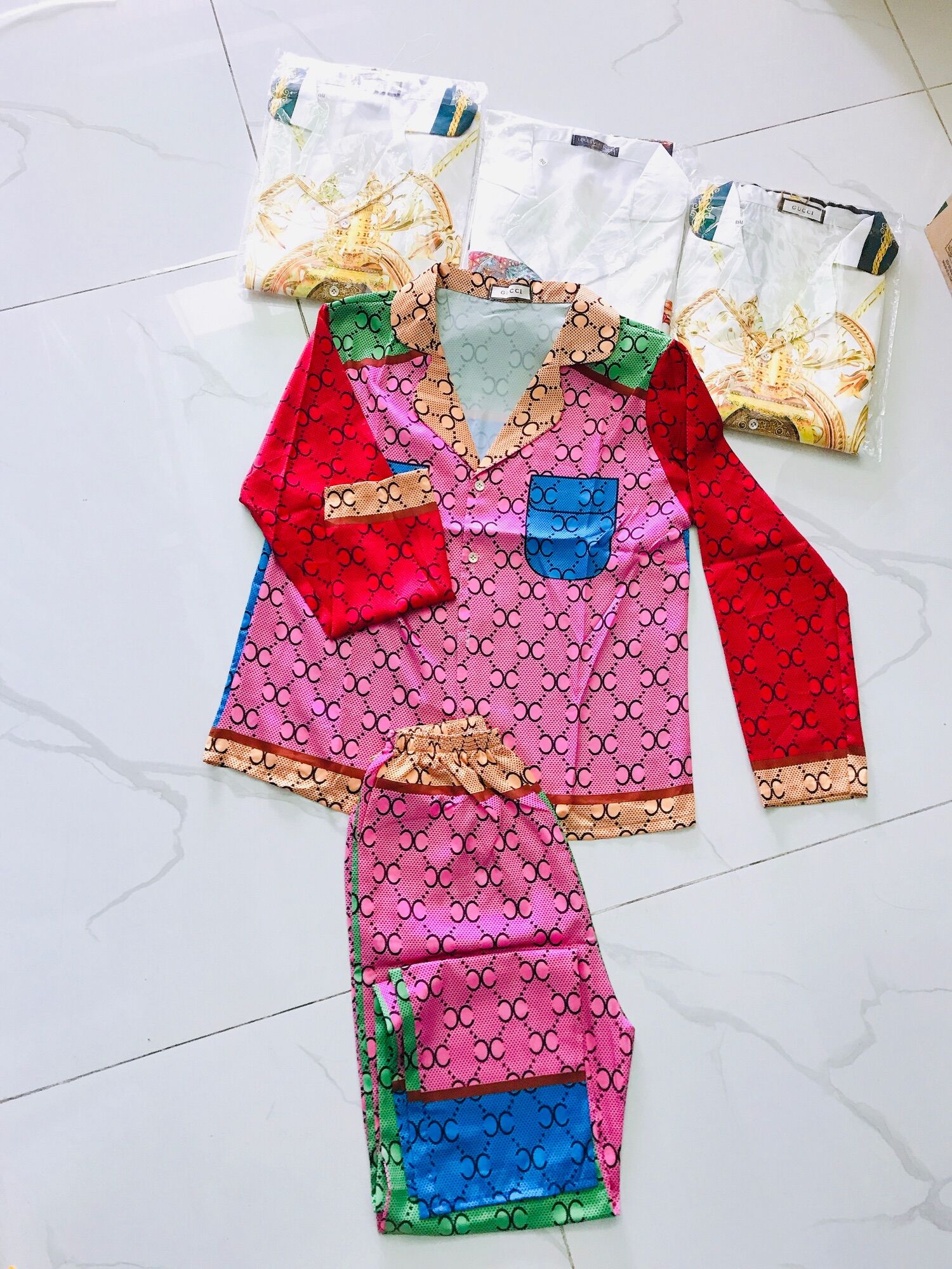 🧸 Bộ Pijama Lụa Gucci thiết kế độc quyền( hàng loại 1)