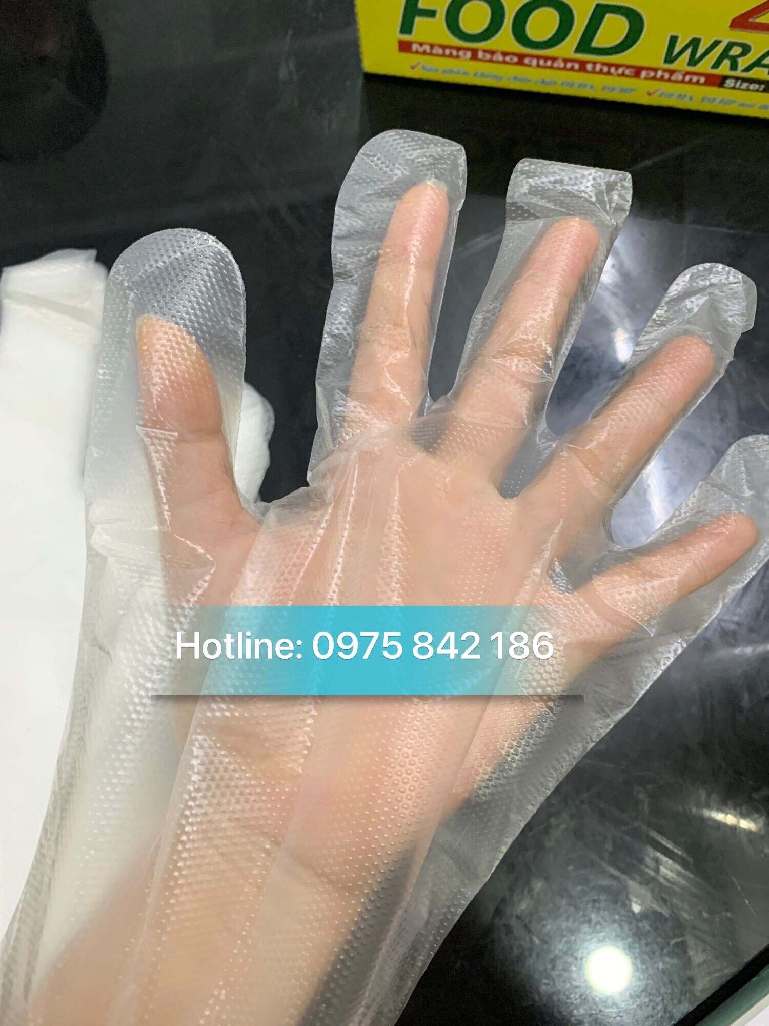 100gr bao tay nilon (khoảng 70-76c), gang tay nilon dùng 1 lần