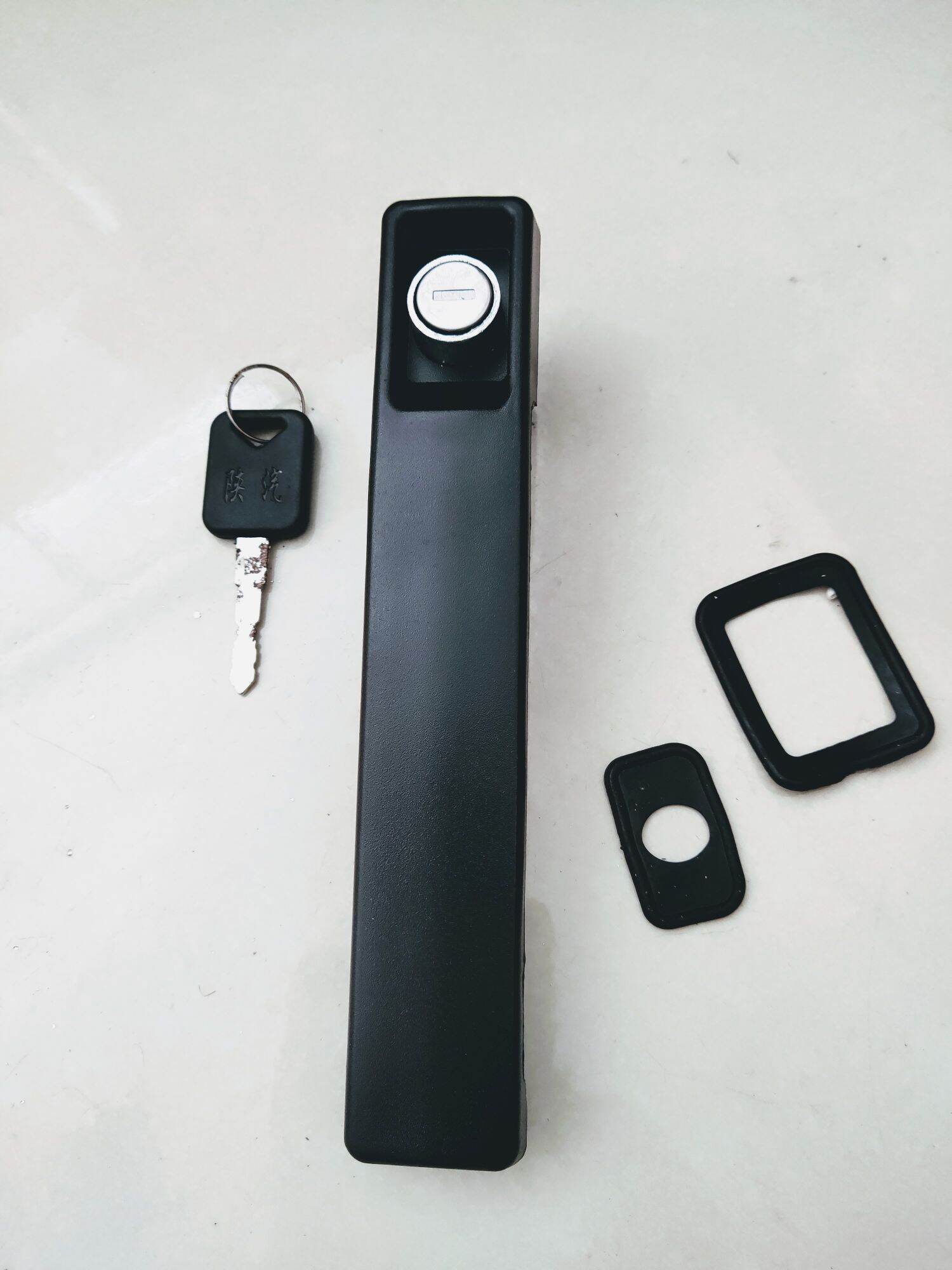 Tay mở cửa ngoài Shacman F3000