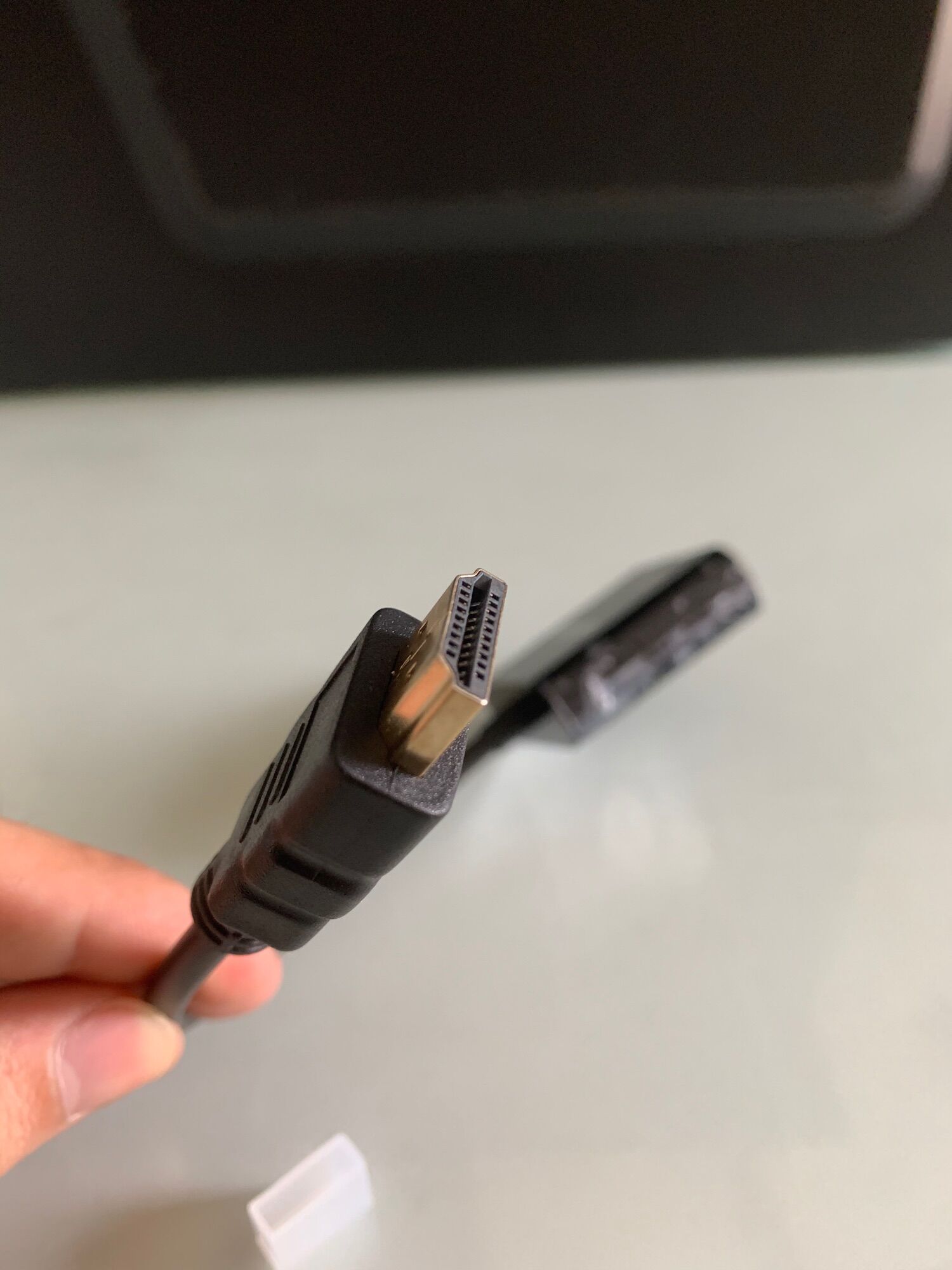 Cáp chuyển đổi tín hiệu HDMI sang  VGA