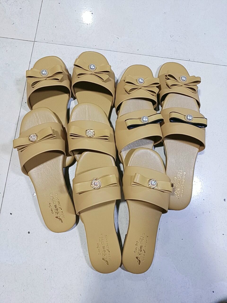 Dép quai ngang sale 79k size 33 đến 42