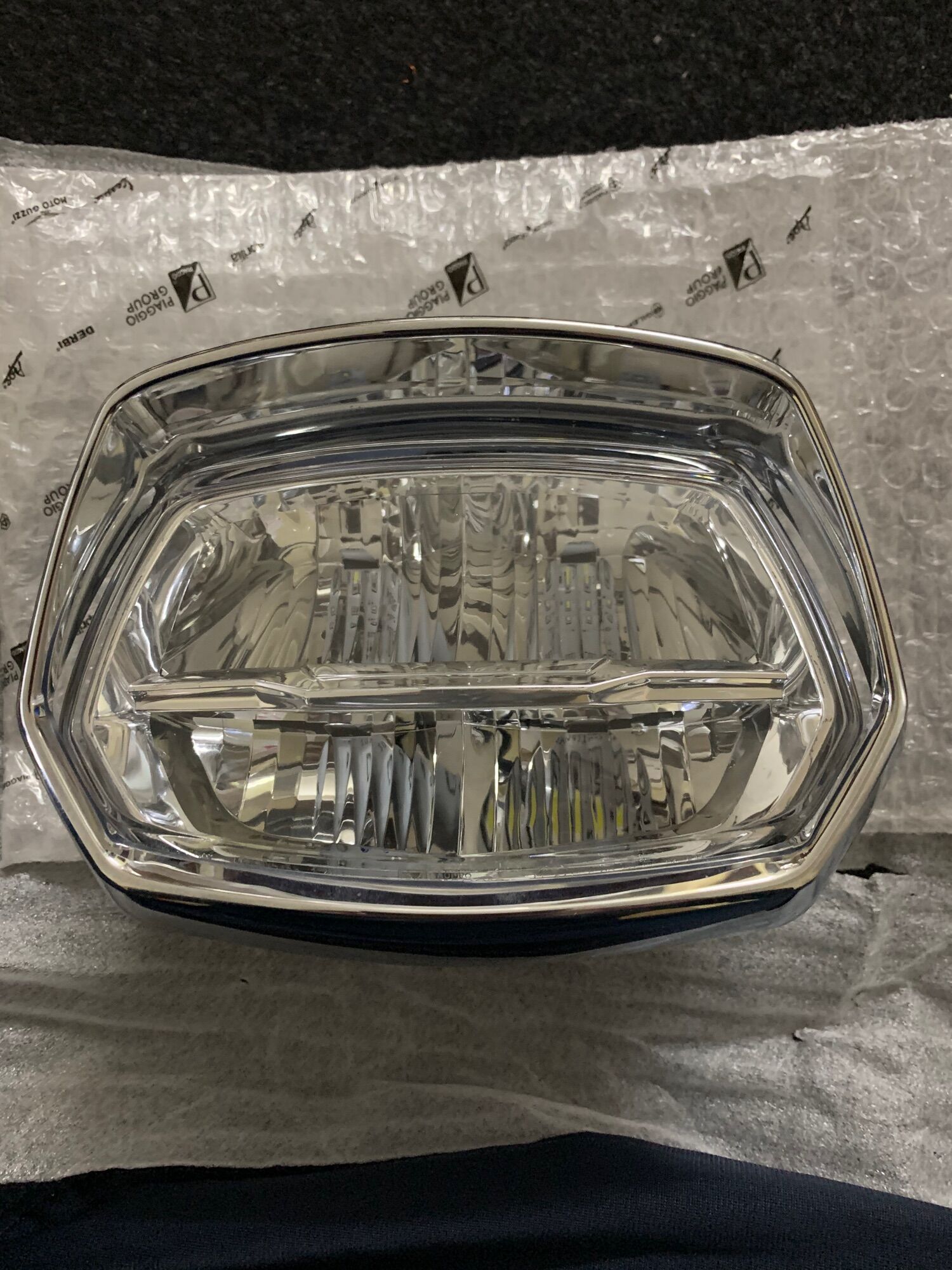Pha led 2 tầng vespa sprint