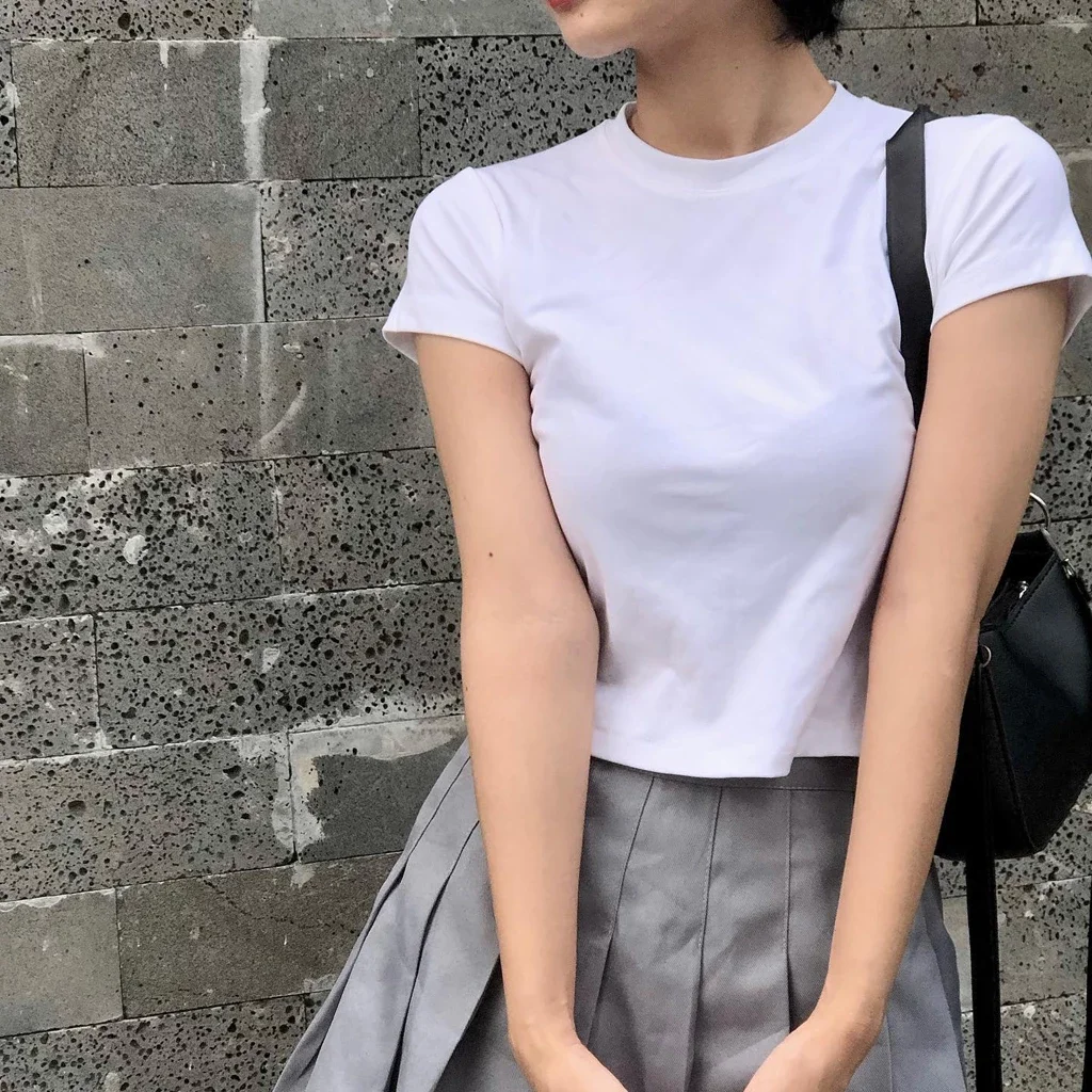 [HCM]Áo croptop cổ tròn tay ngắn
