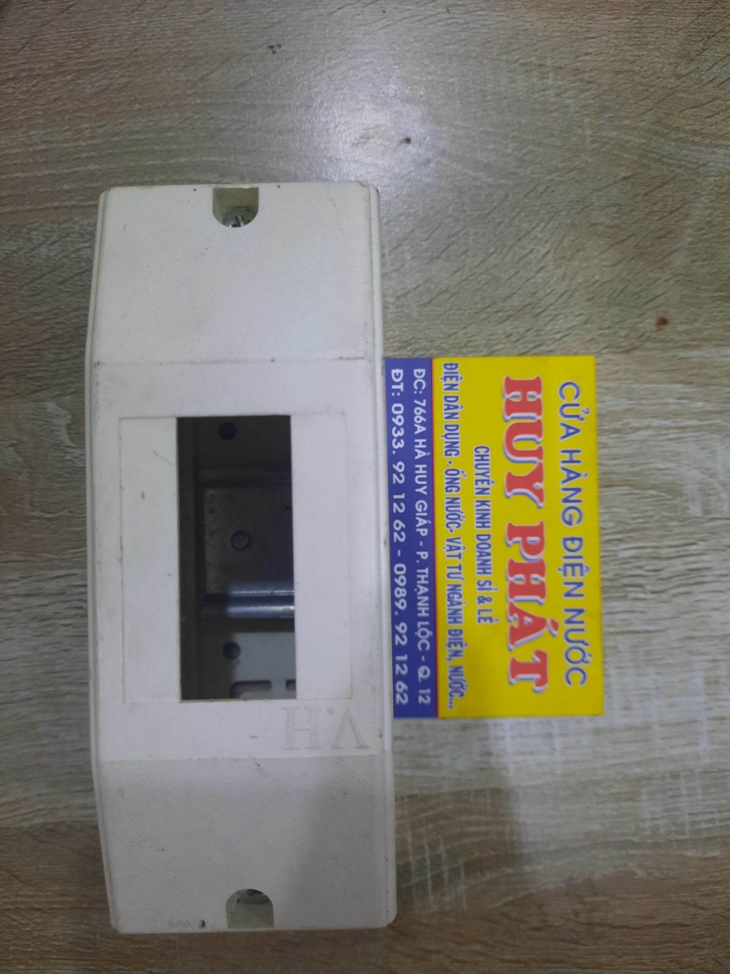 Hộp đế nổi mcb tép 1p