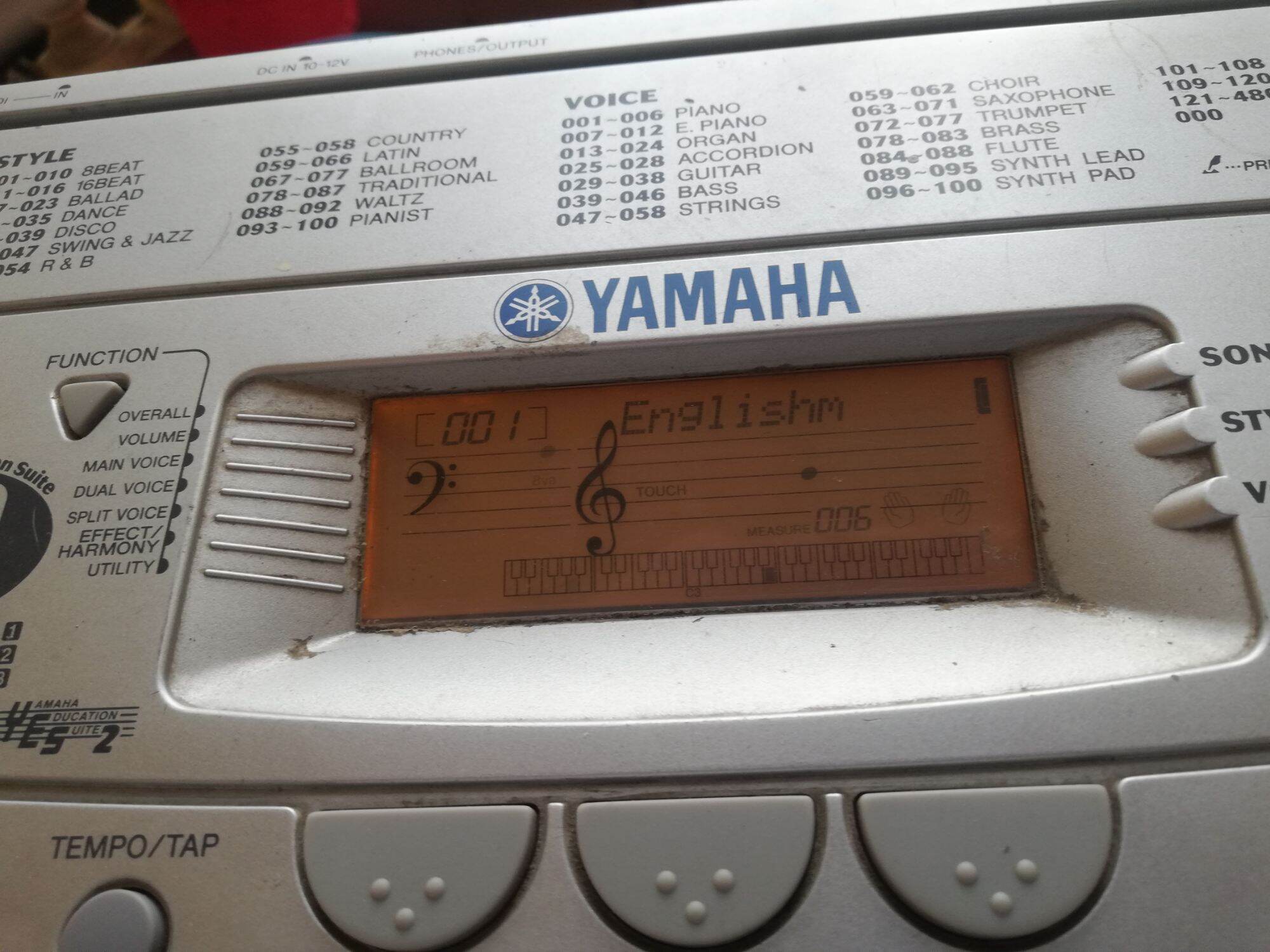 Đàn organ Yamaha PSR 275