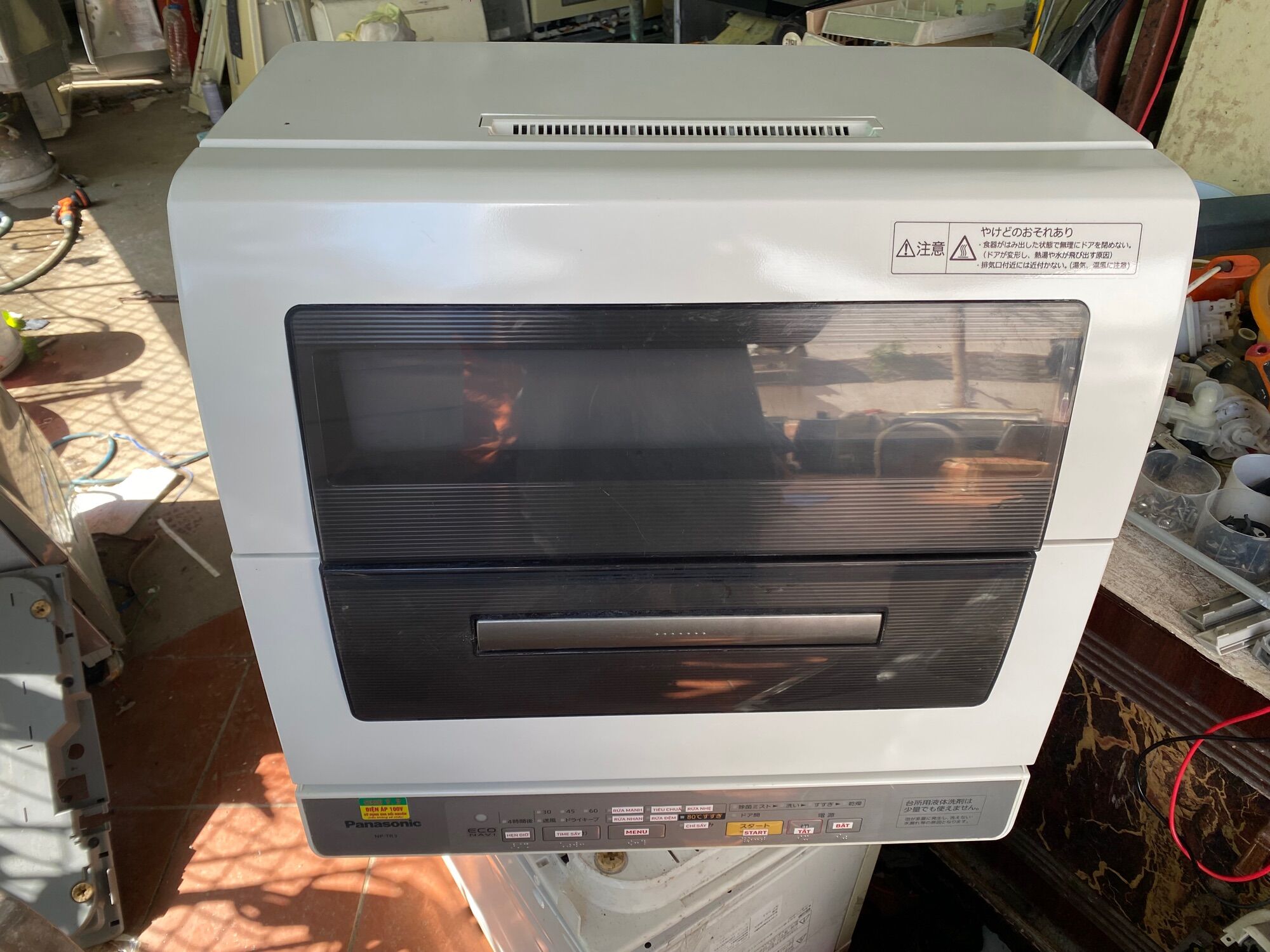 Máy rửa bát Panasonic TR3 Nội Địa Nhật Bản