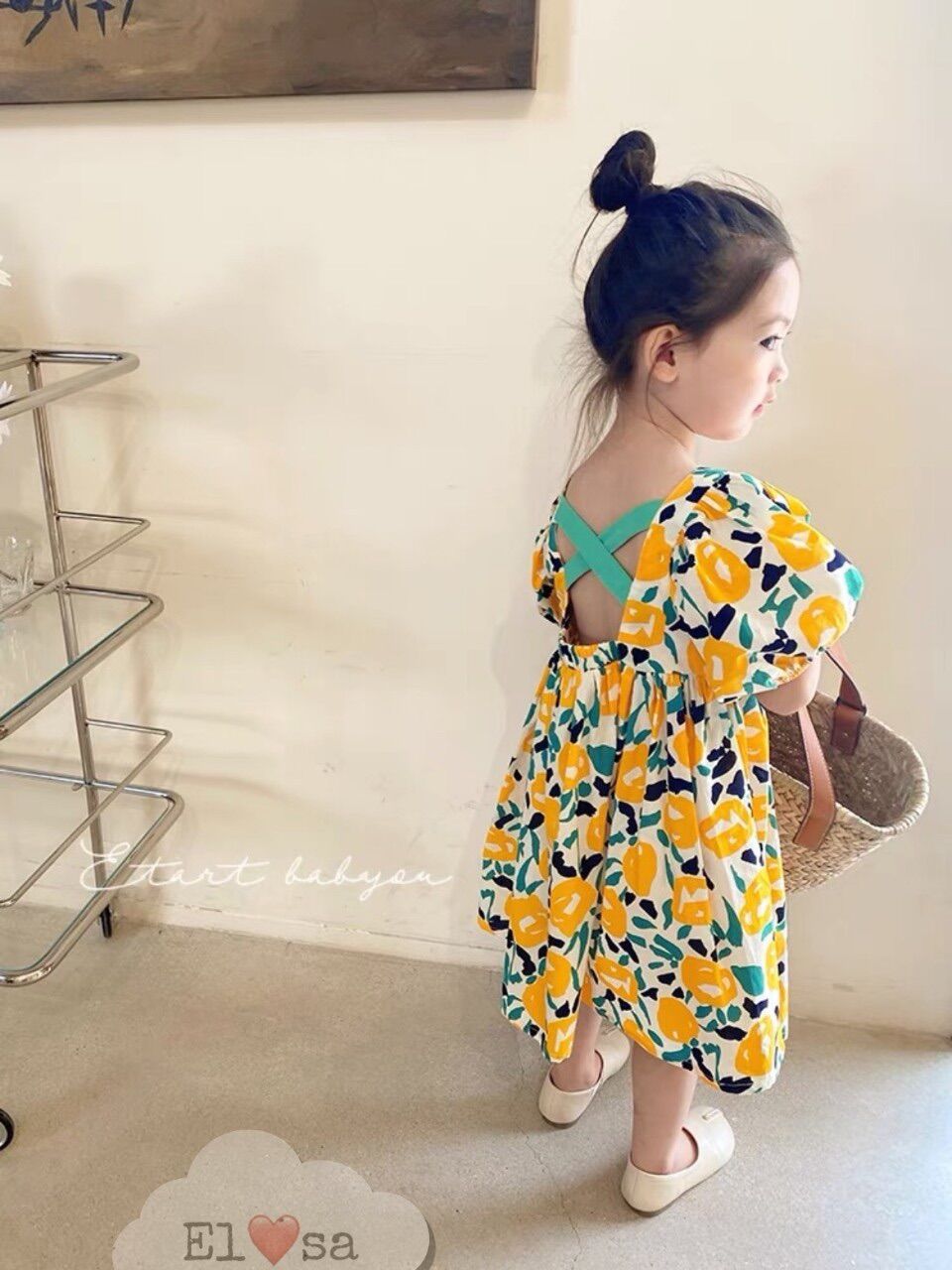Váy hoa tay bồng bé gái