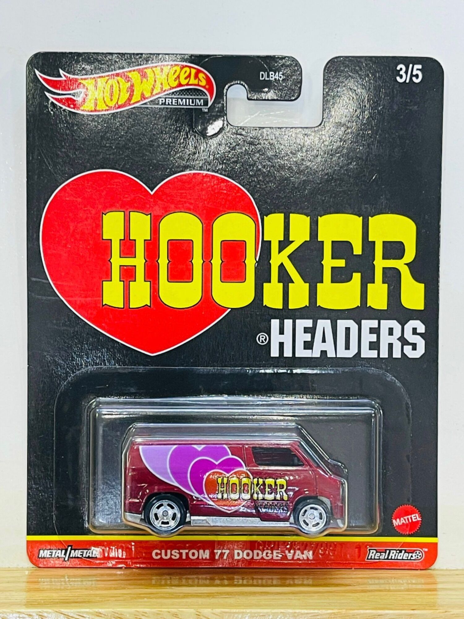 Hobby Store xe mô hình Hot Wheels Premium Hooker Custom 77 Dodge Van