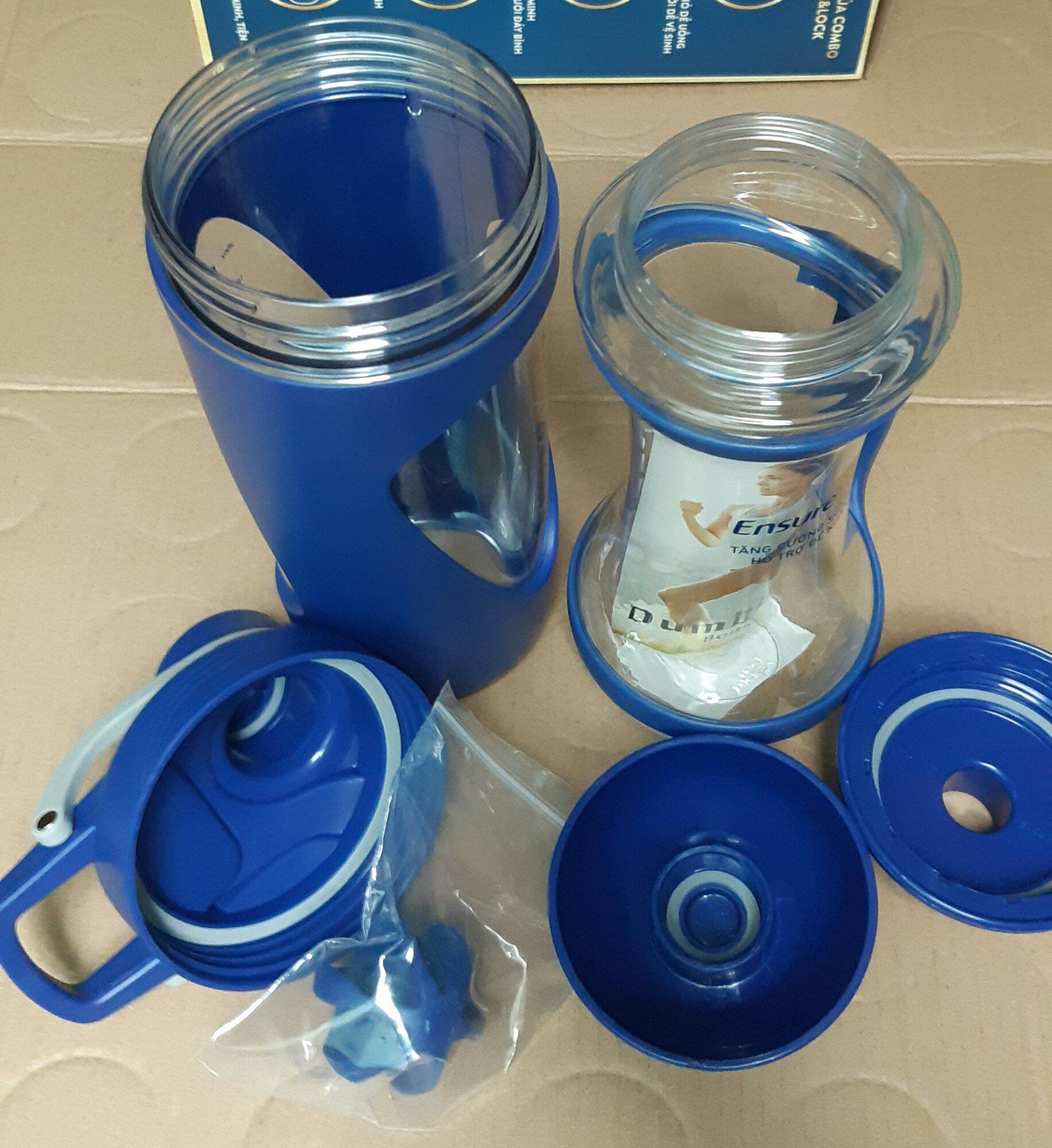 Bộ 2 Bình Nước Thể Thao LOCK & LOCK (800ml và 550ml).