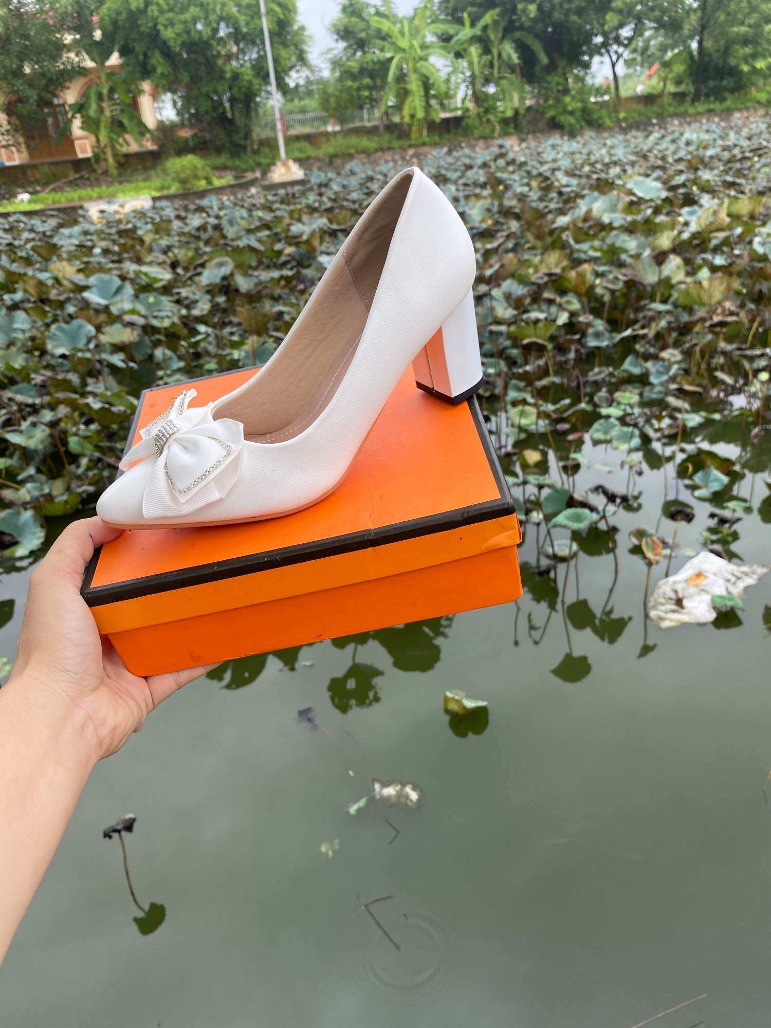 7P High Heels with Bow Tie and Matte Leather