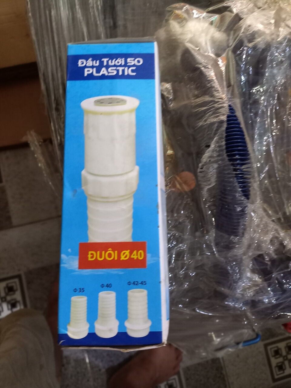 Vòi tưới tay cầm phi 34mm- 42mm