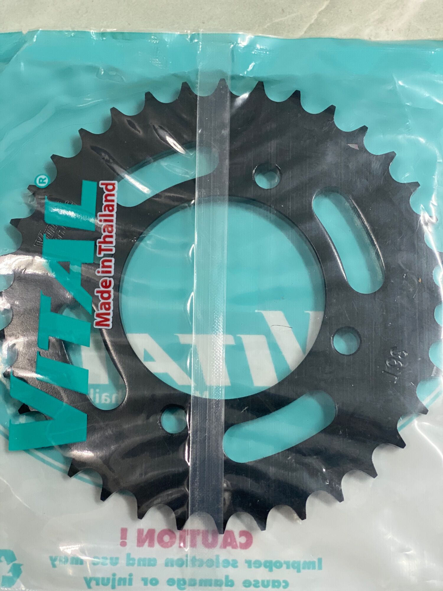 [HCM]Dĩa Taurus /Taurus Fi /Si Fi - Chuẩn 428 >> Size 38 39 40 41 răng cho xe Gravita Gravita FI Taurus FI Sirius FI Jupiter FI