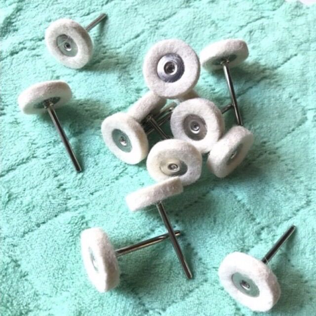 Trục đĩa nỉ mềm đánh bóng 25mm cán 3mm