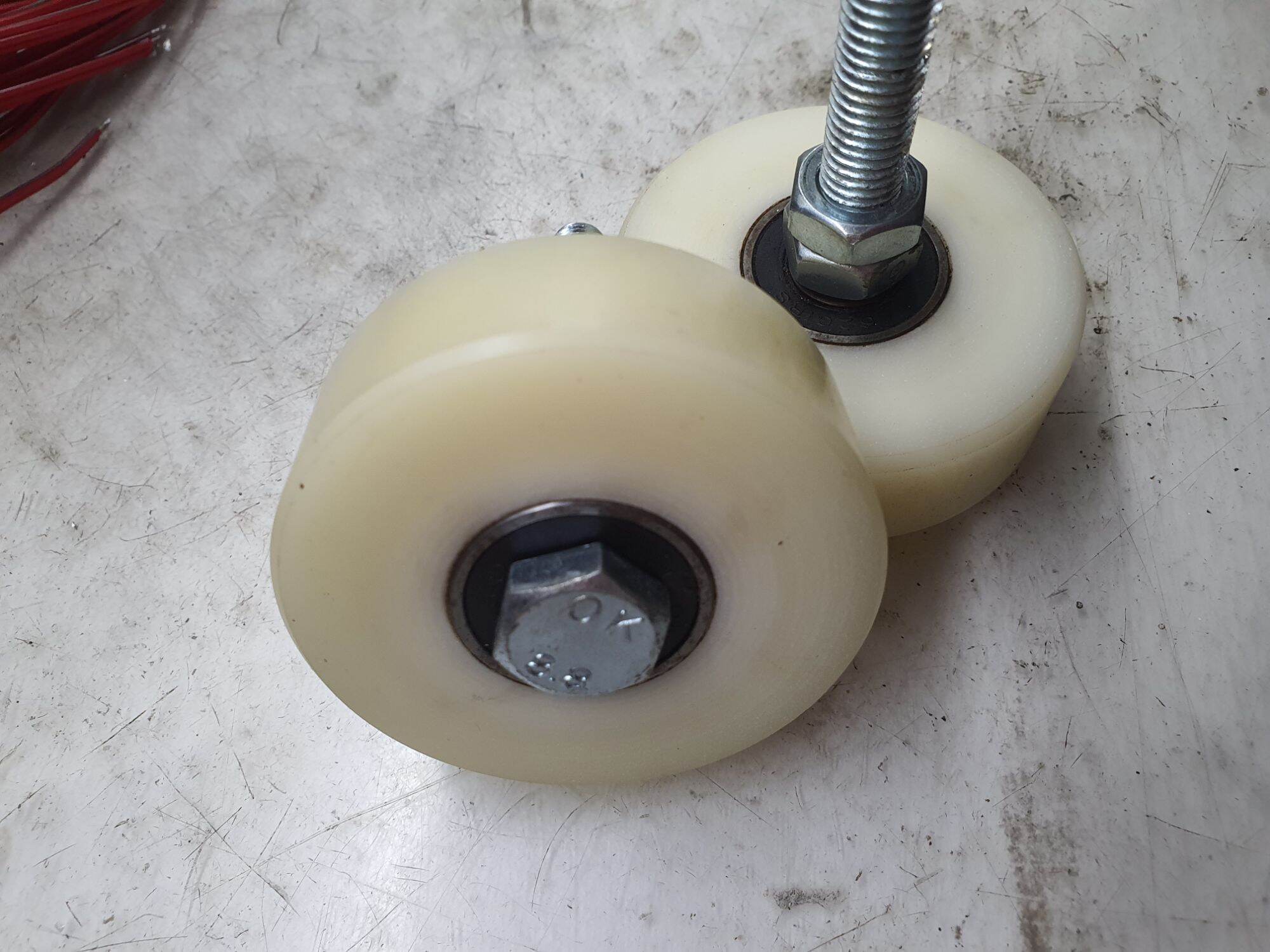 Cặp con lăn CNC bạc đạn loại lớn dẹp