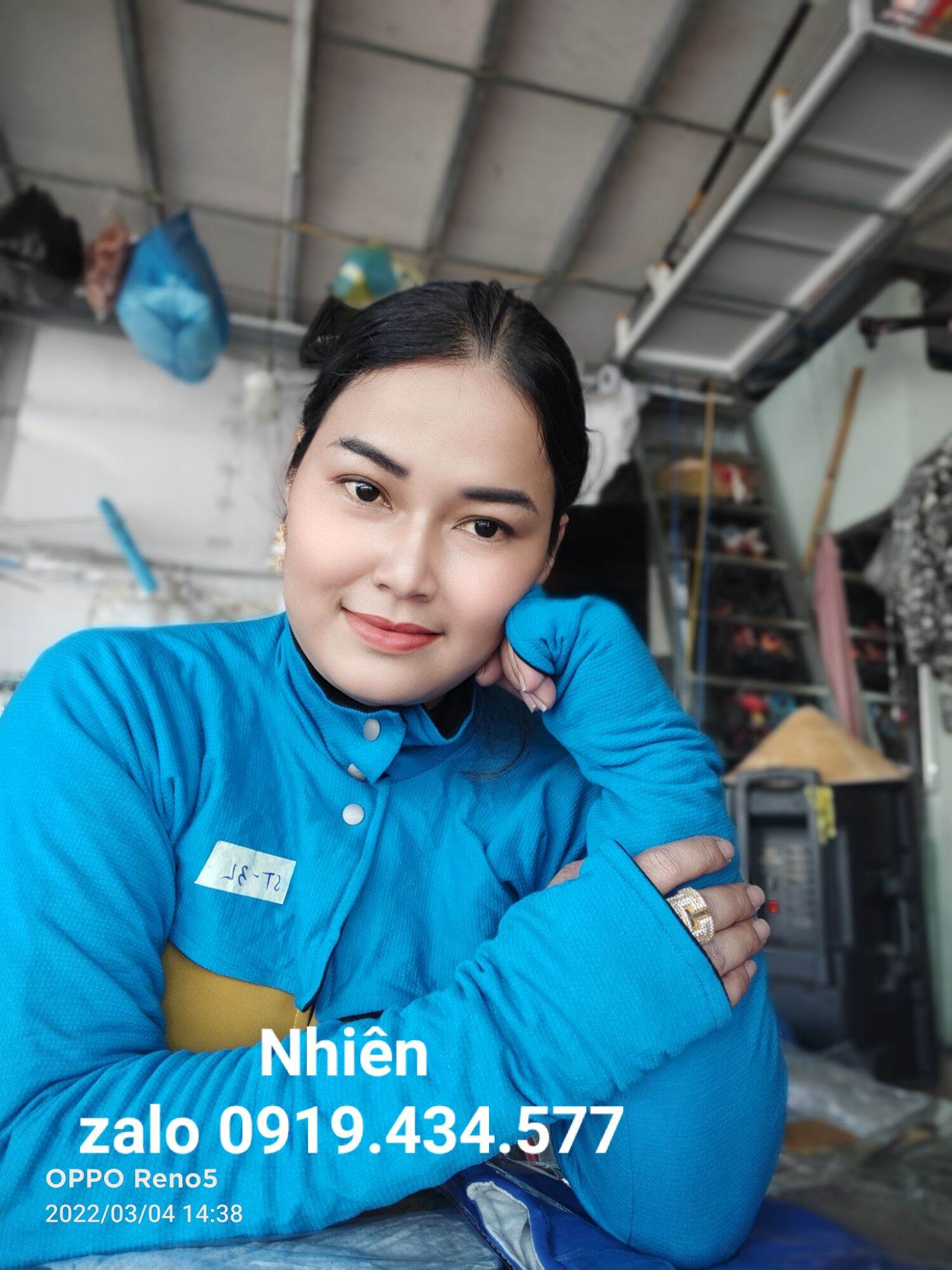 ÁO KHOÁC Ủ KEM 2LỚP MẶC ĐƯợC 2 BỀ
