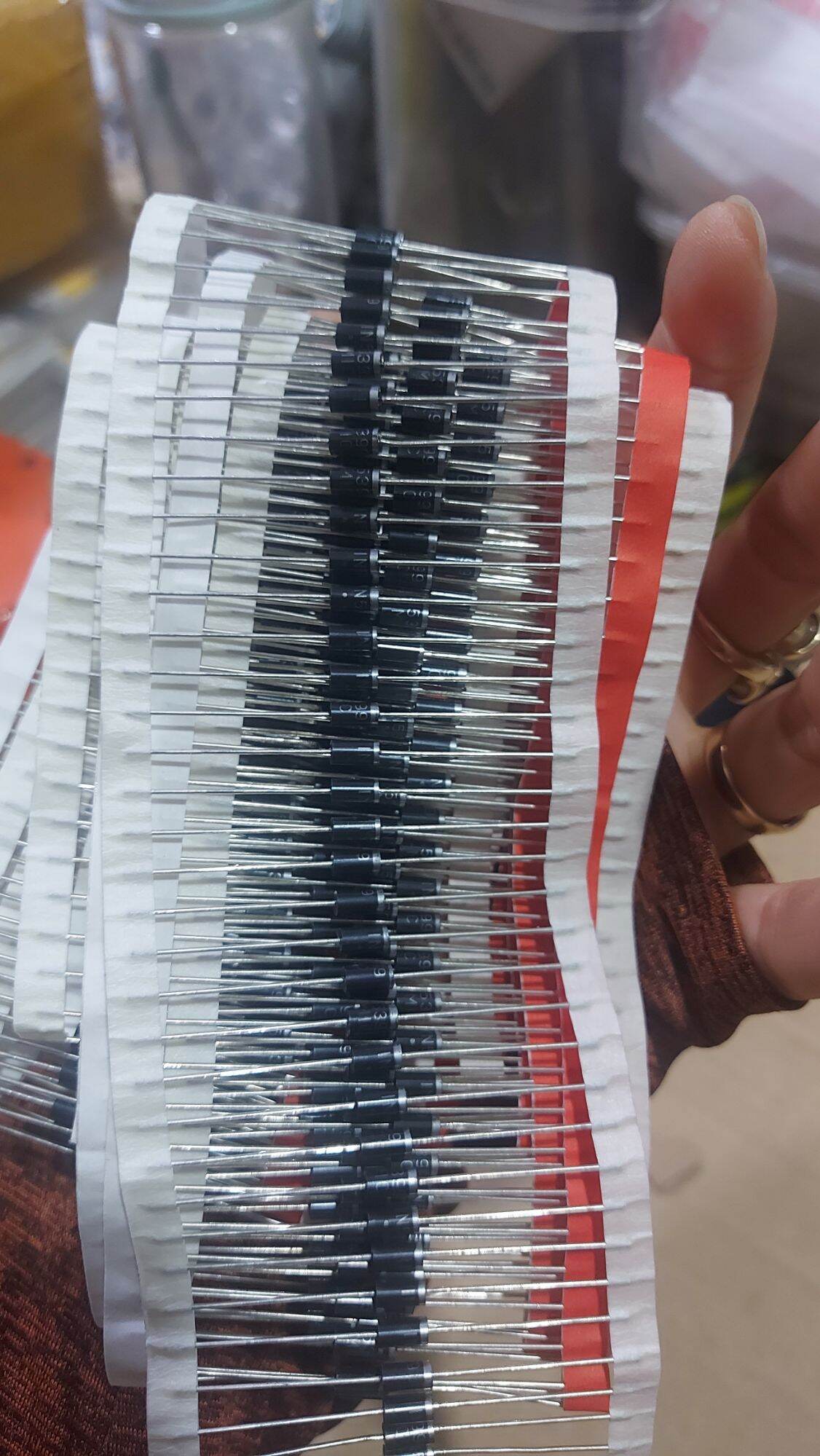 100c điot 2A 5399