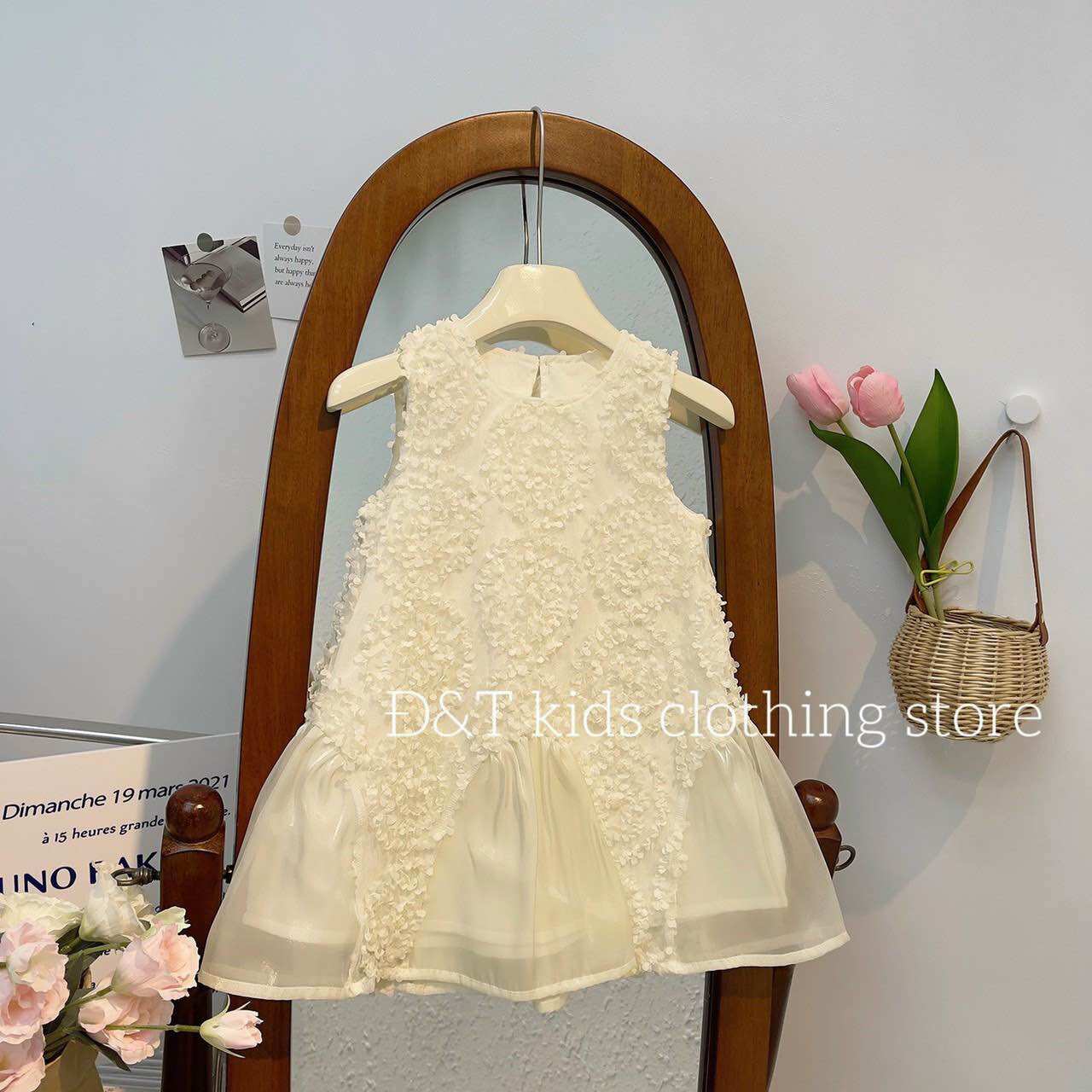 M3-Váy ren trắng bé gái 10-30kg