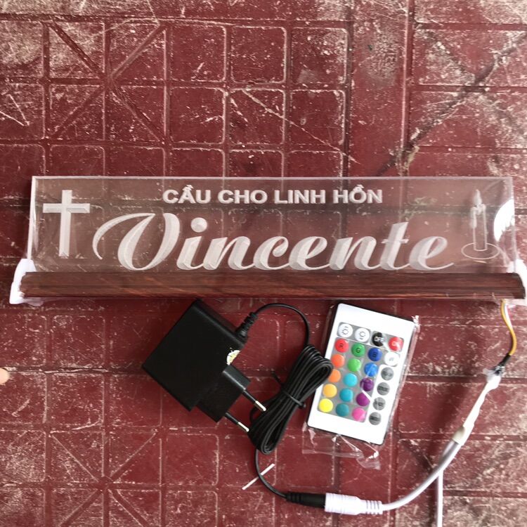 Chữ điện : CẦU CHO LINH HỒN VINCENTE (9x30cm) để bàn