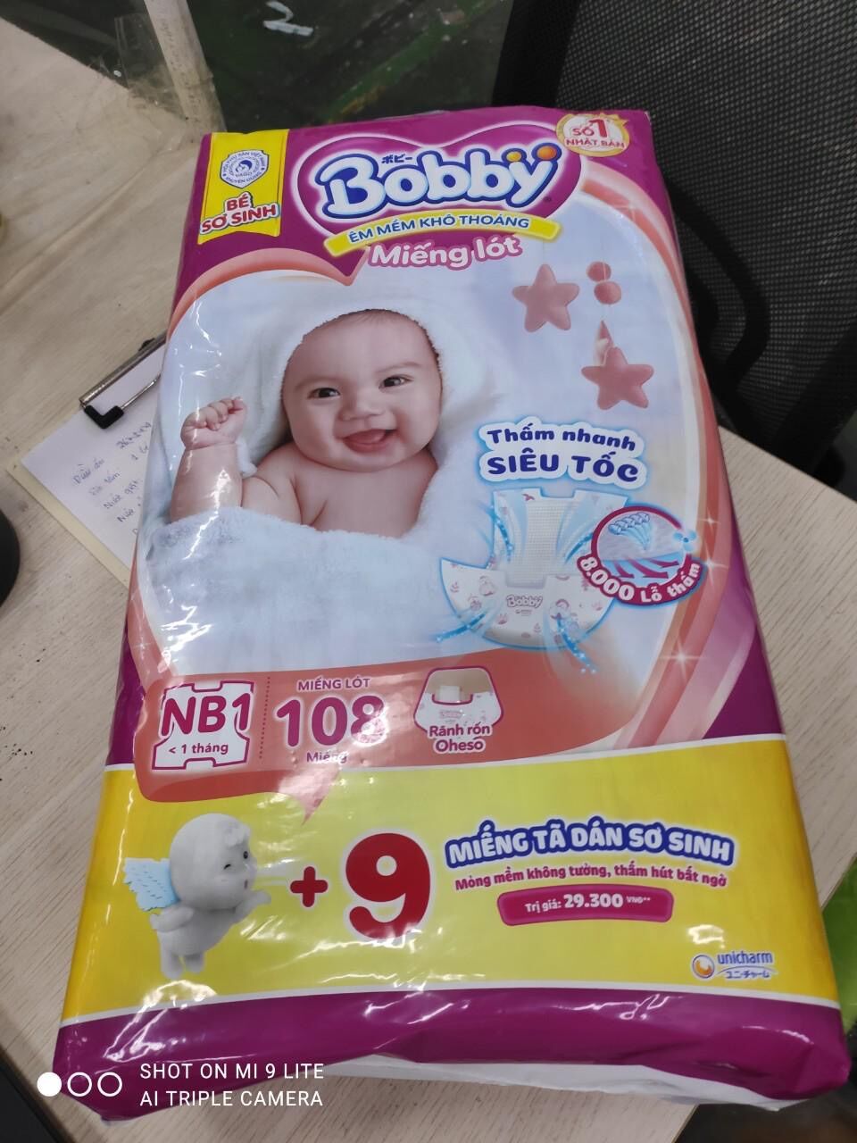 Bịch 108 miếng lót Newborn 1 Bobby (tặng 9 tã dán)