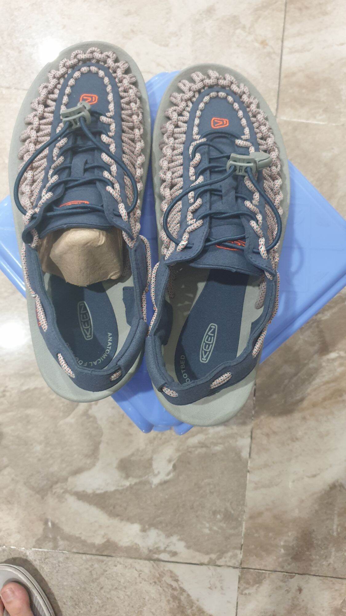 SANDAL KEEN