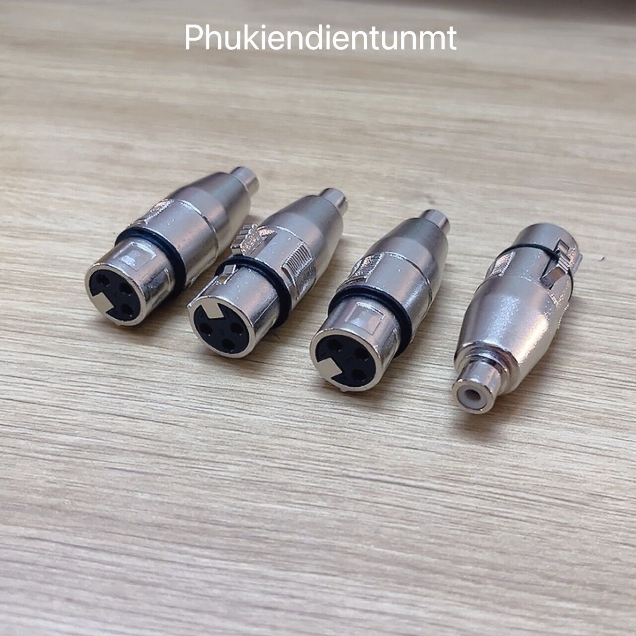 Rắc canon đực/ cái ra av ( giá 1 cái )