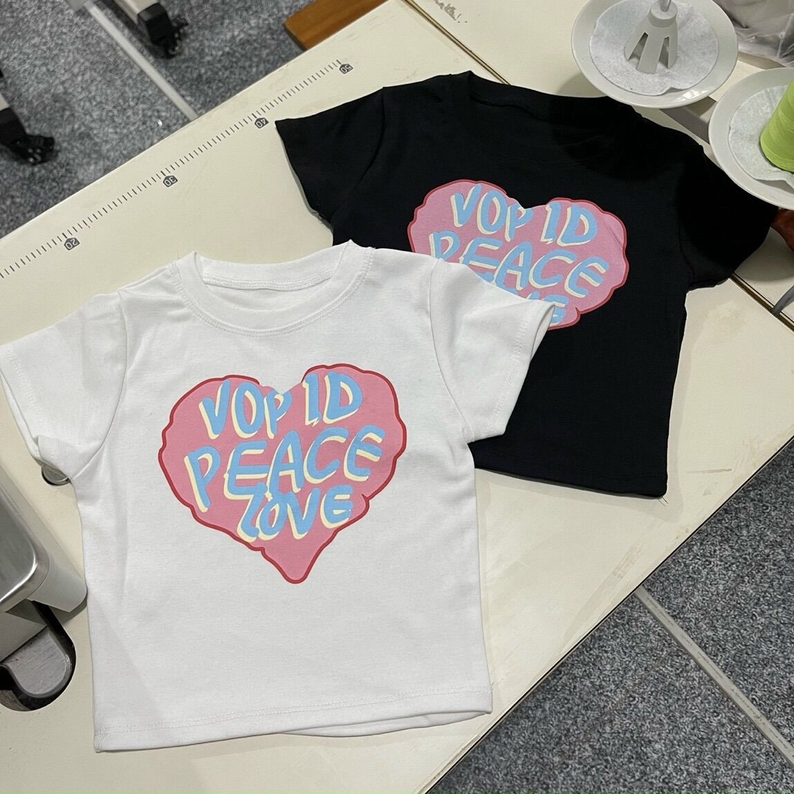 Áo croptop tay ngắn trái tim yêu thương UN