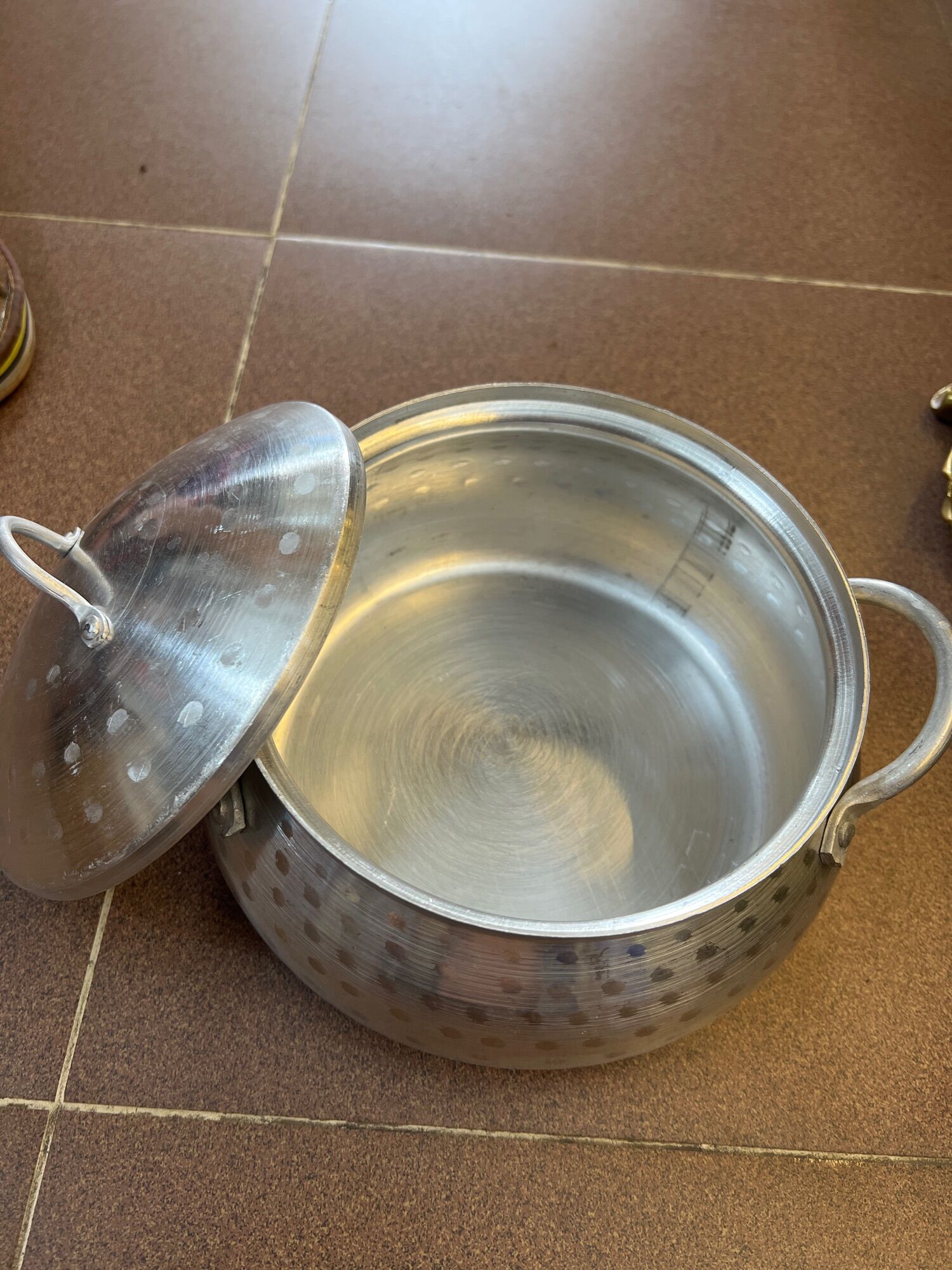 Nồi lẩu riêu cua bằng nhôm gò thủ công cao cấp