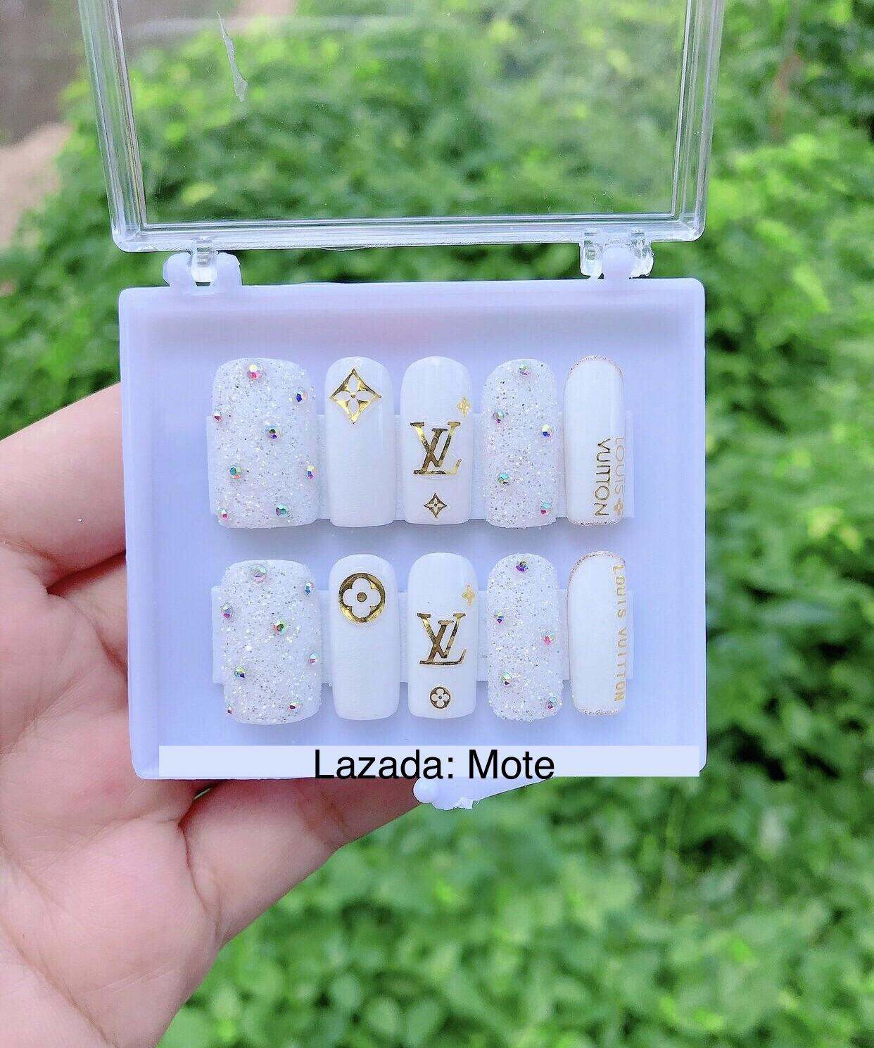 Móng tay úp-Móng úp thiết kế LV 7 - tặng keo và dũa