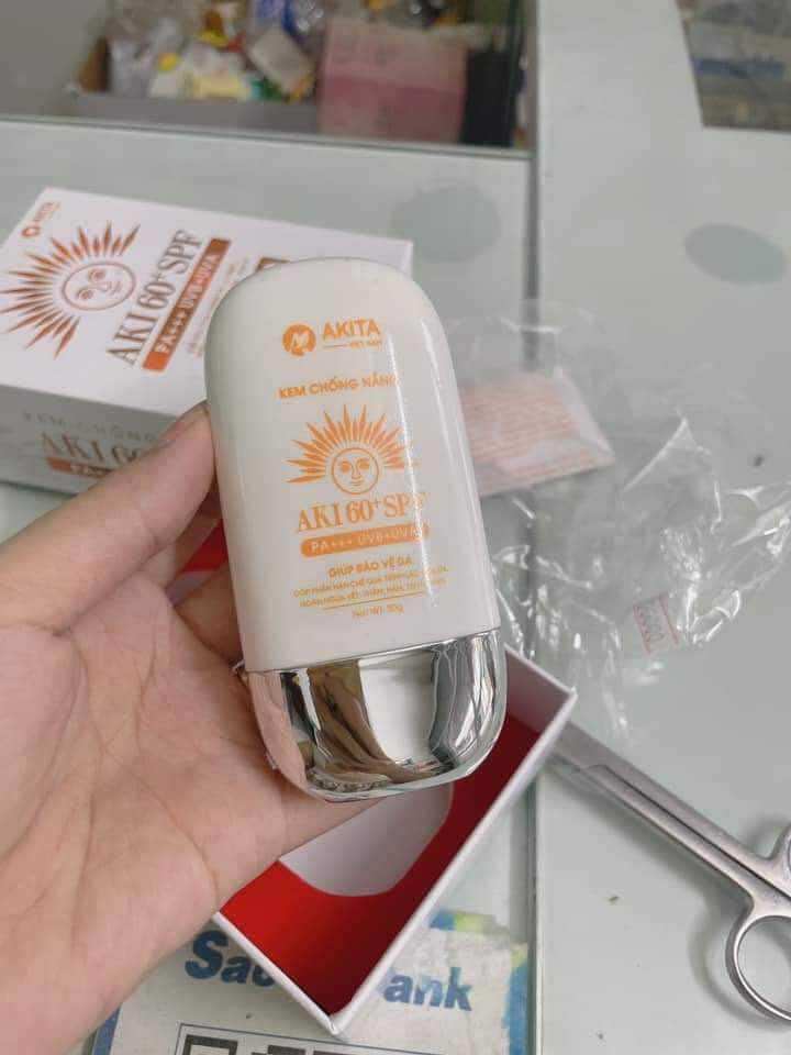 Kem chống nắng Akita spf 60+