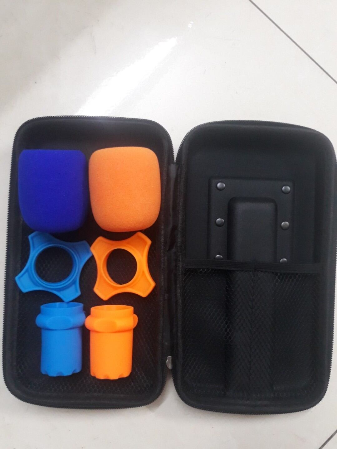 Hộp đựng micro không dây