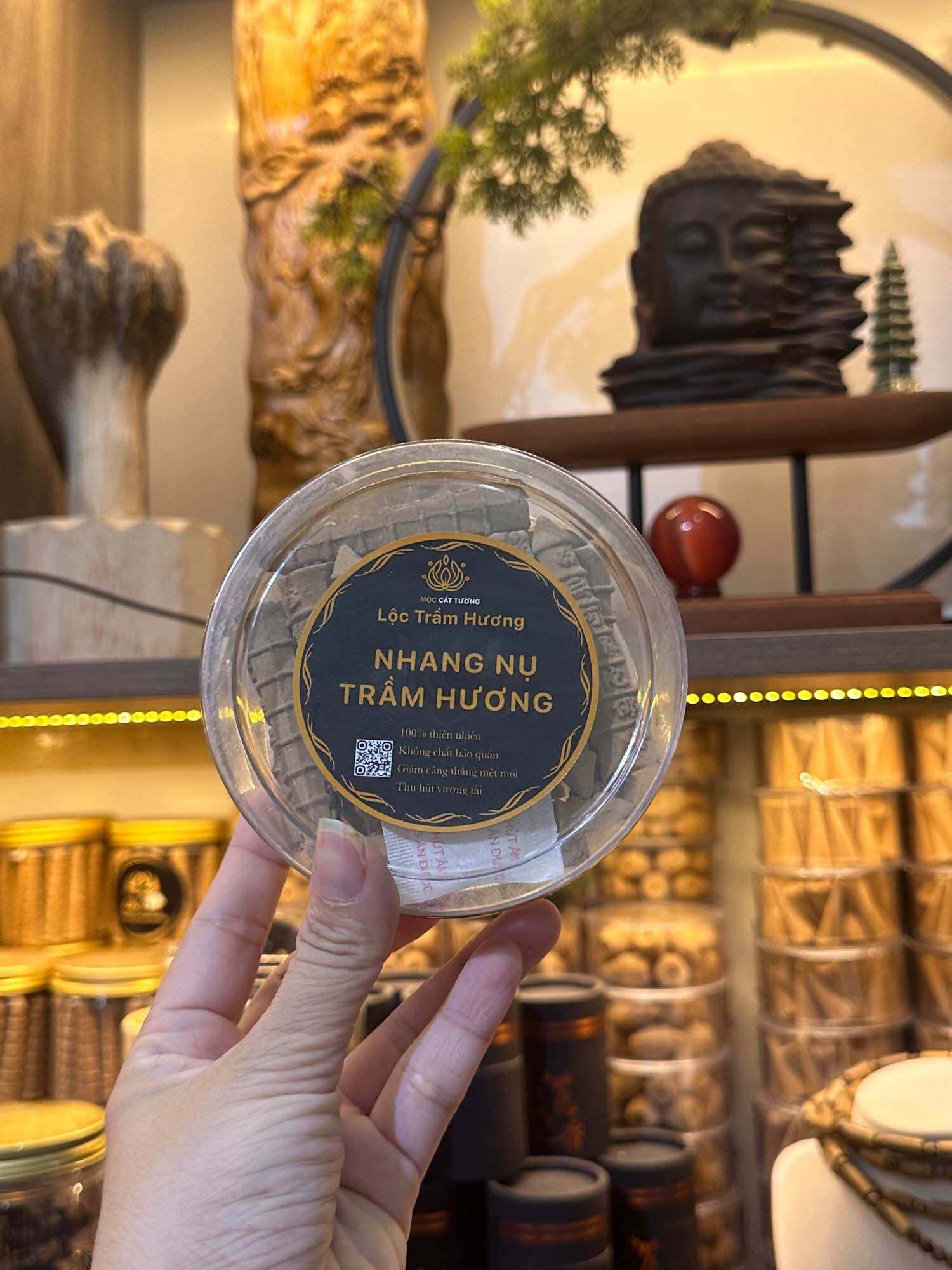 Nhang trầm hương tháp bảo Lộc cát - thơm vip - 100% nguyên liệu trầm hương, đảm bảo sức khoẻ