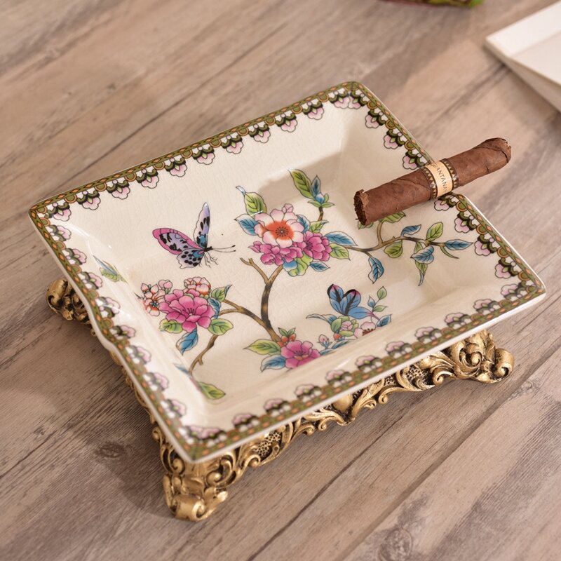 Creative European Ceramic Ashtray Large Decorative Cigar Ashtray Office Use Retro Design Home Living