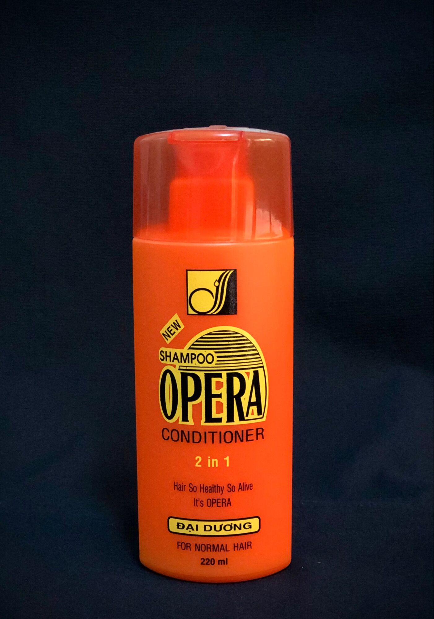 Dầu gội đầu opera 2in1 chai nhỏ 220ml