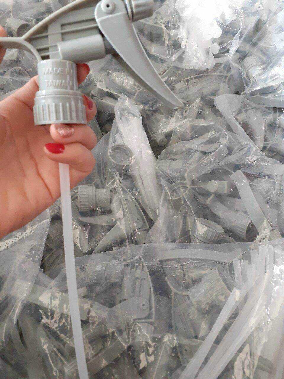 Bình xịt đựng dung dịch rửa xe, đầu xịt phun sương hóa chất rửa xe ô