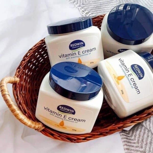 Kem dưỡng ẩm vitamin E Redwin