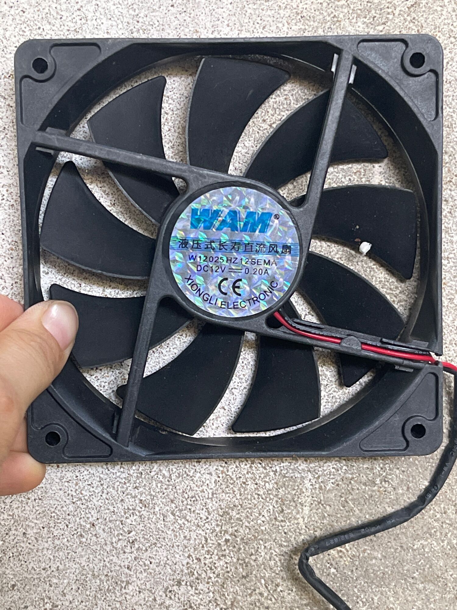 12v fan fan dimension of 12 electric current 0.20a to 0.30a