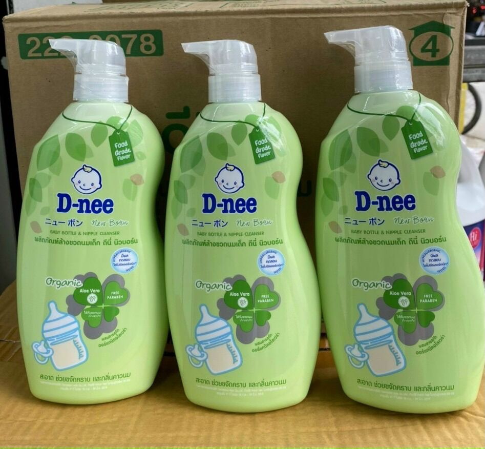 D-nee nước rửa bình sữa cho bé chai 620ml