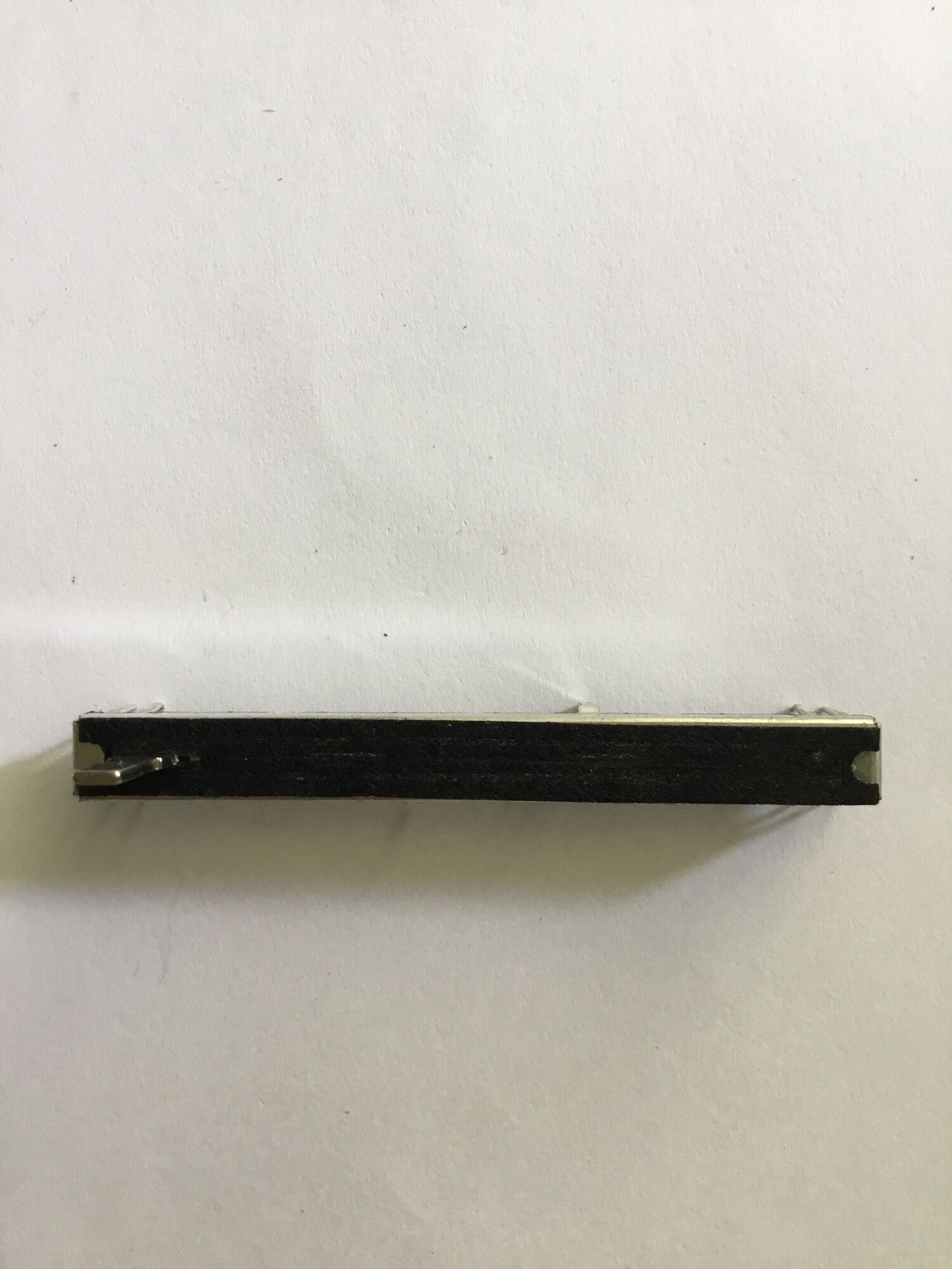 1-FADER MIXER MACKIE 10 Ký (1 chiếc)