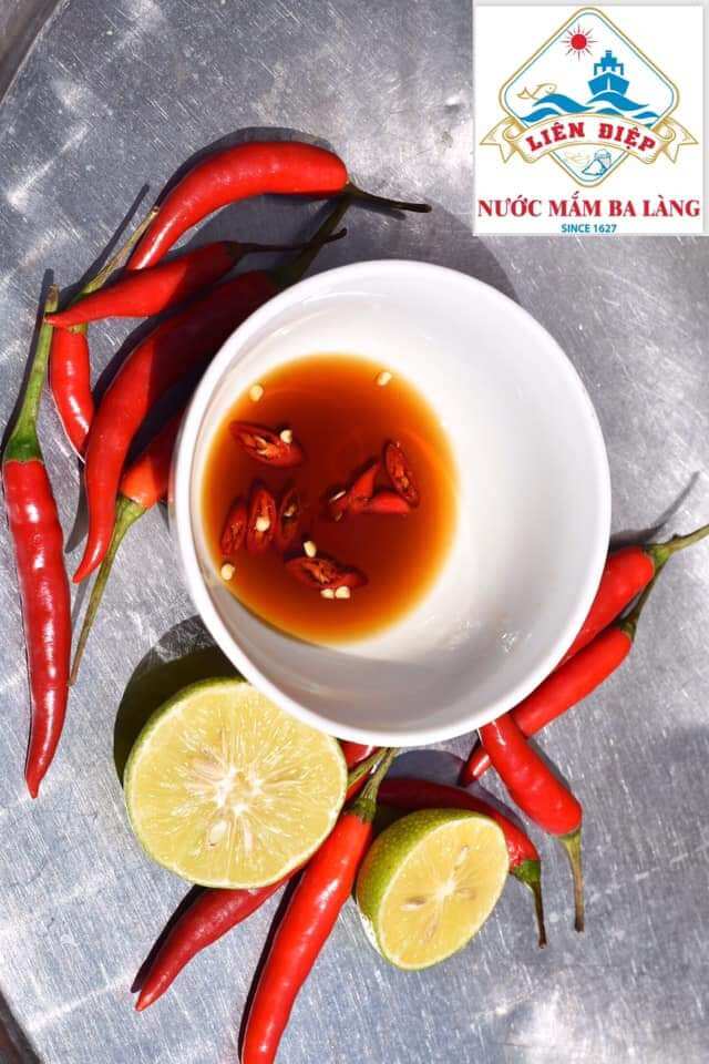 NƯỚC MẮM CỐT ( NGUYÊN CHẤT)  BA LÀNG THANH HÓA . CHAI 1LIT