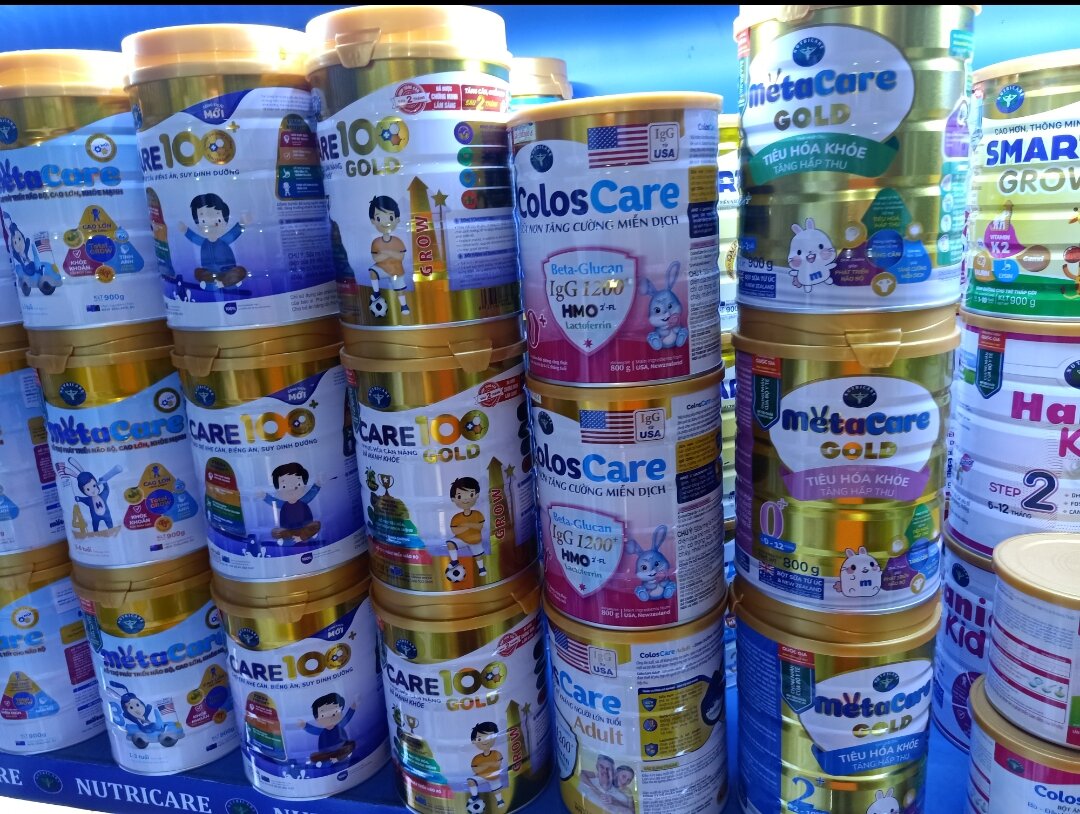 Sữa bột Nutricare meta gold 1+ 900g