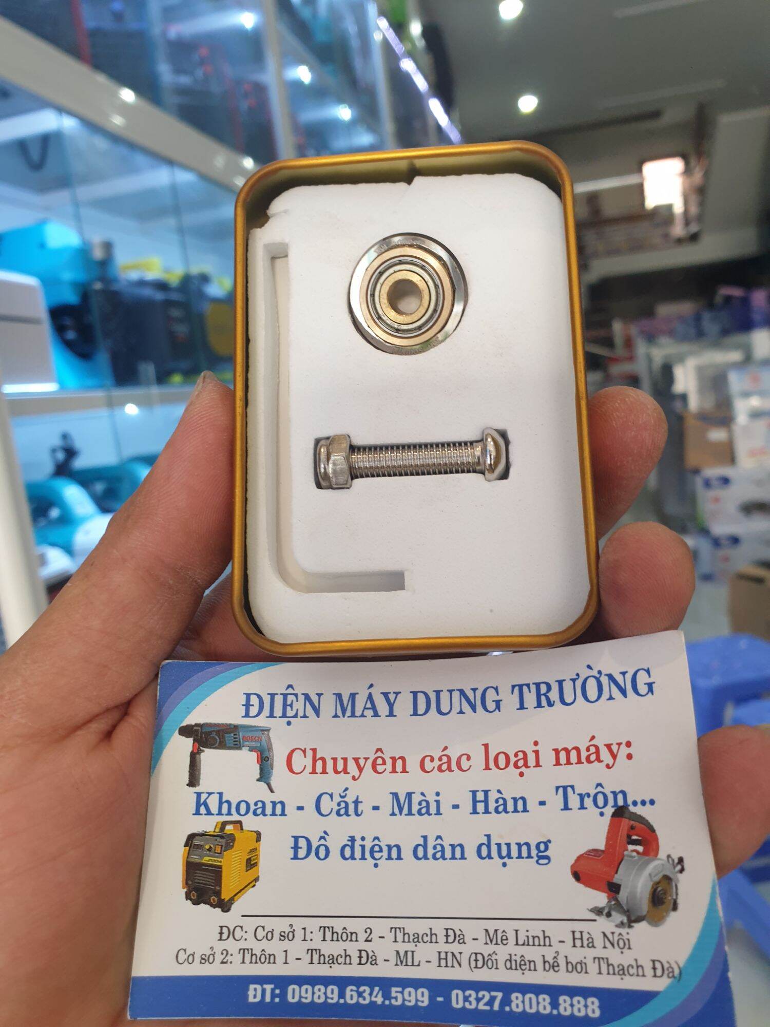 Lưỡi cắt gạch bàn đẩy tròn và bút