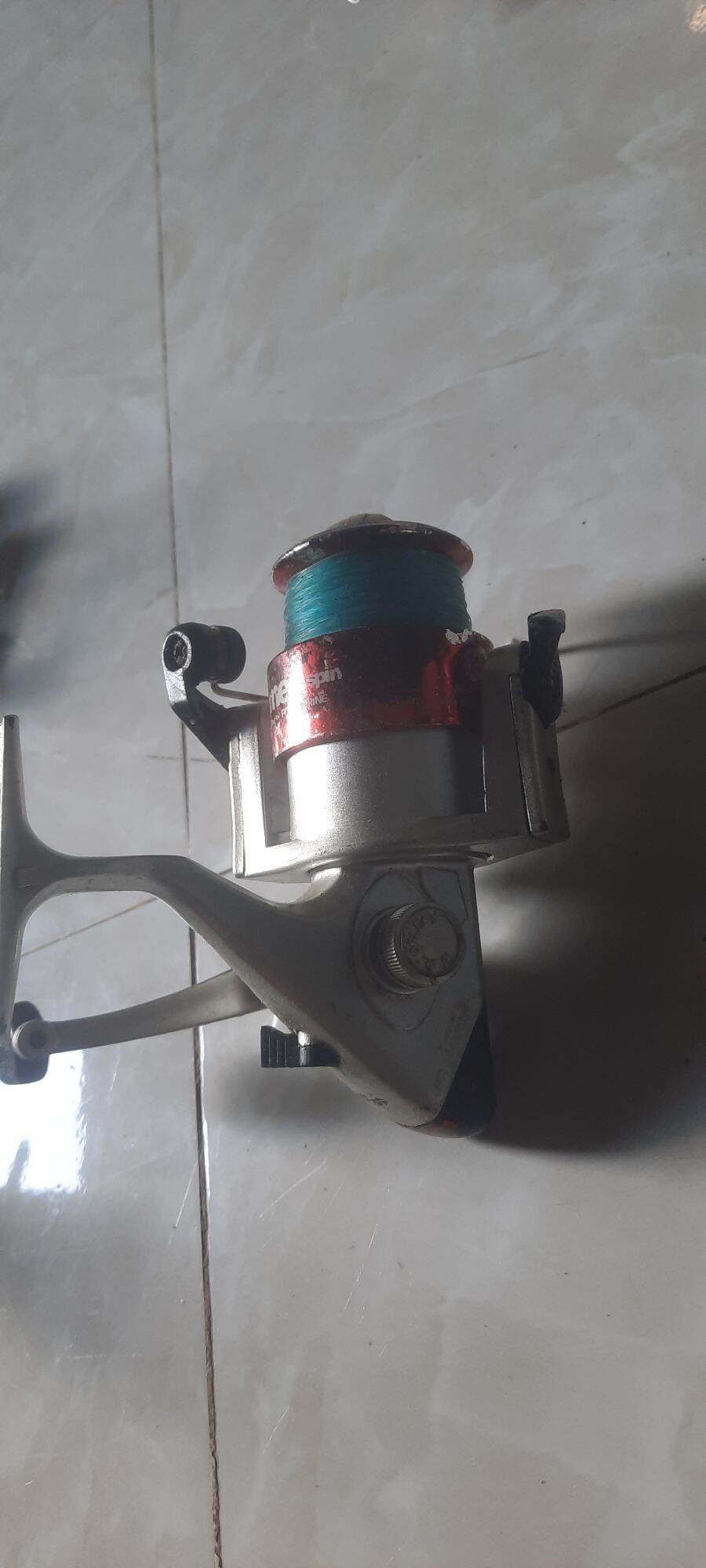 máy câu cá hàng nhật bãi (máy tương đương 5000)
